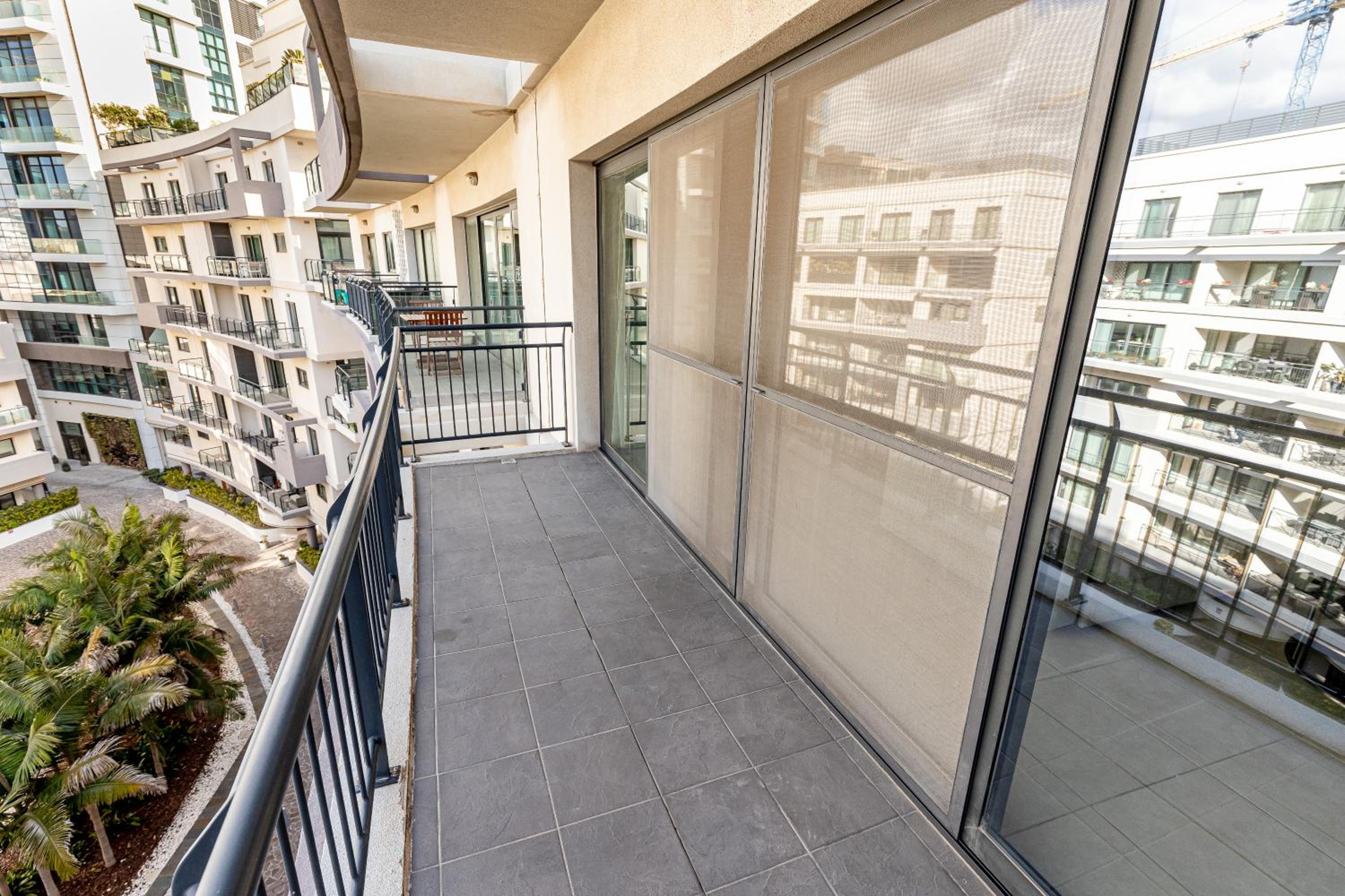 Lovely studio apt in the heart of St Julians photo 4