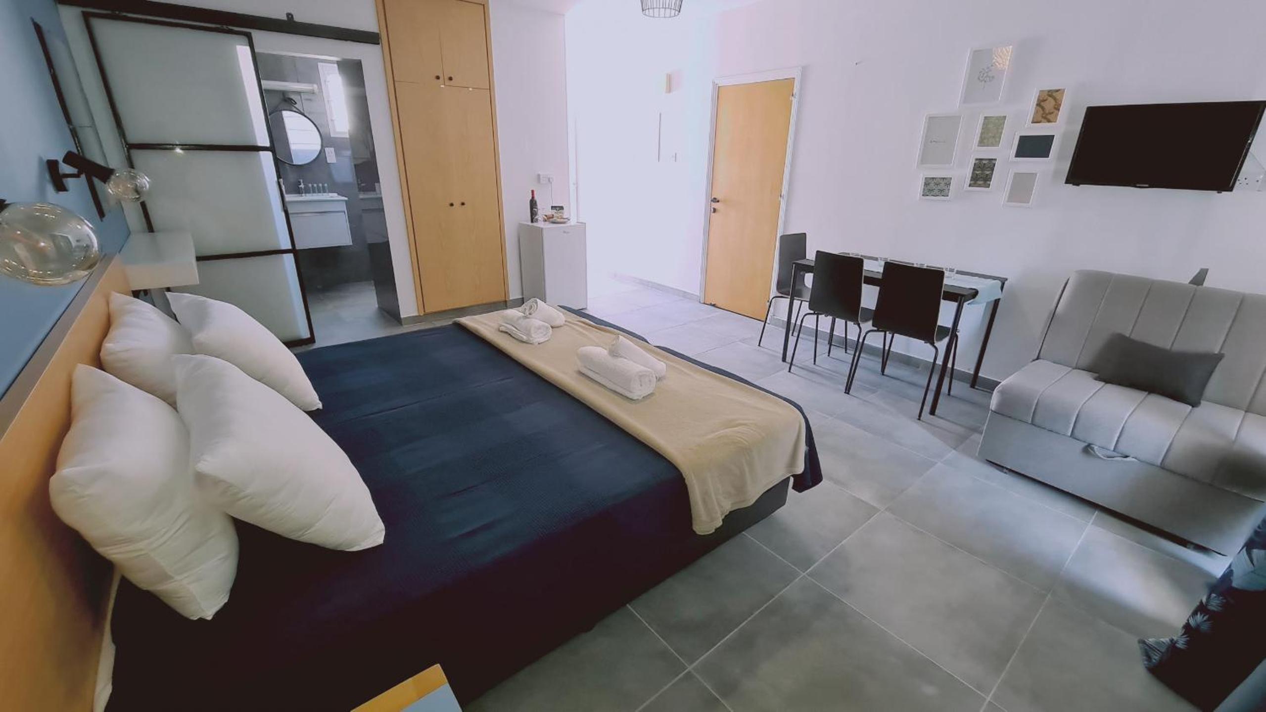 Nissi avenue 64 Studio 2 - Luxcyservices