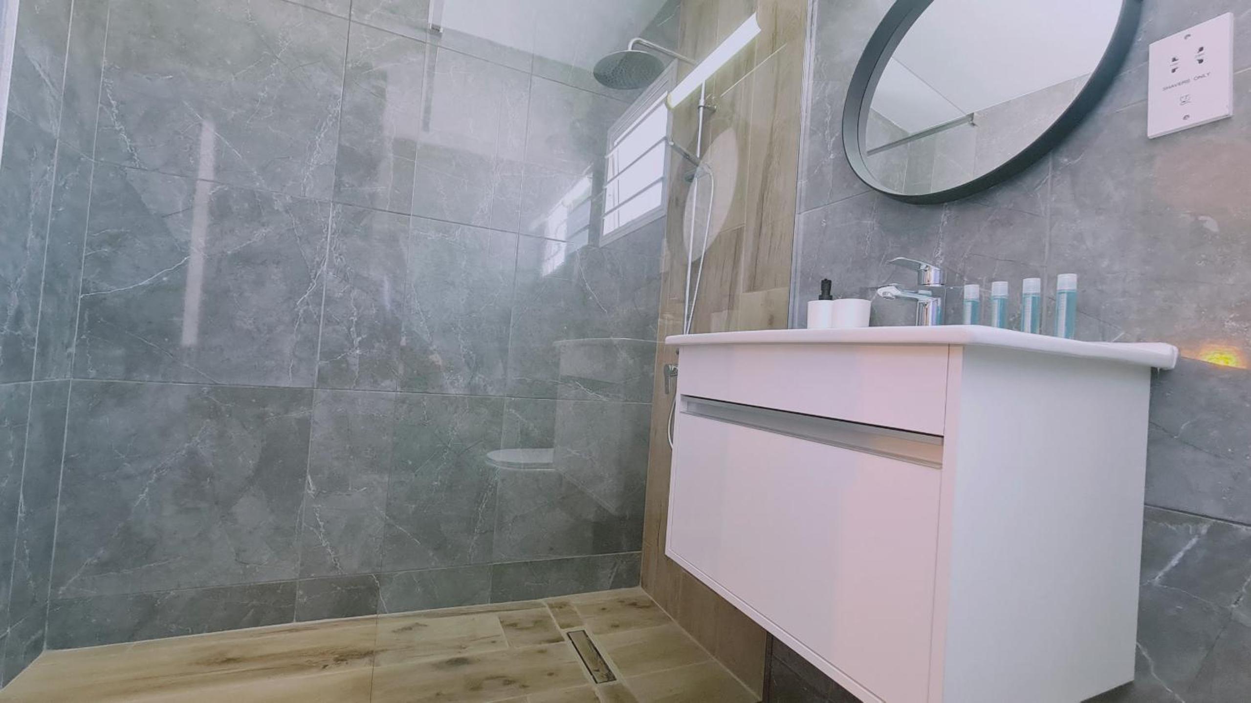 Nissi avenue 64 Studio 2 - Luxcyservices