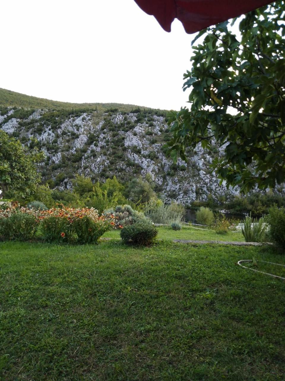 Villa The Cave