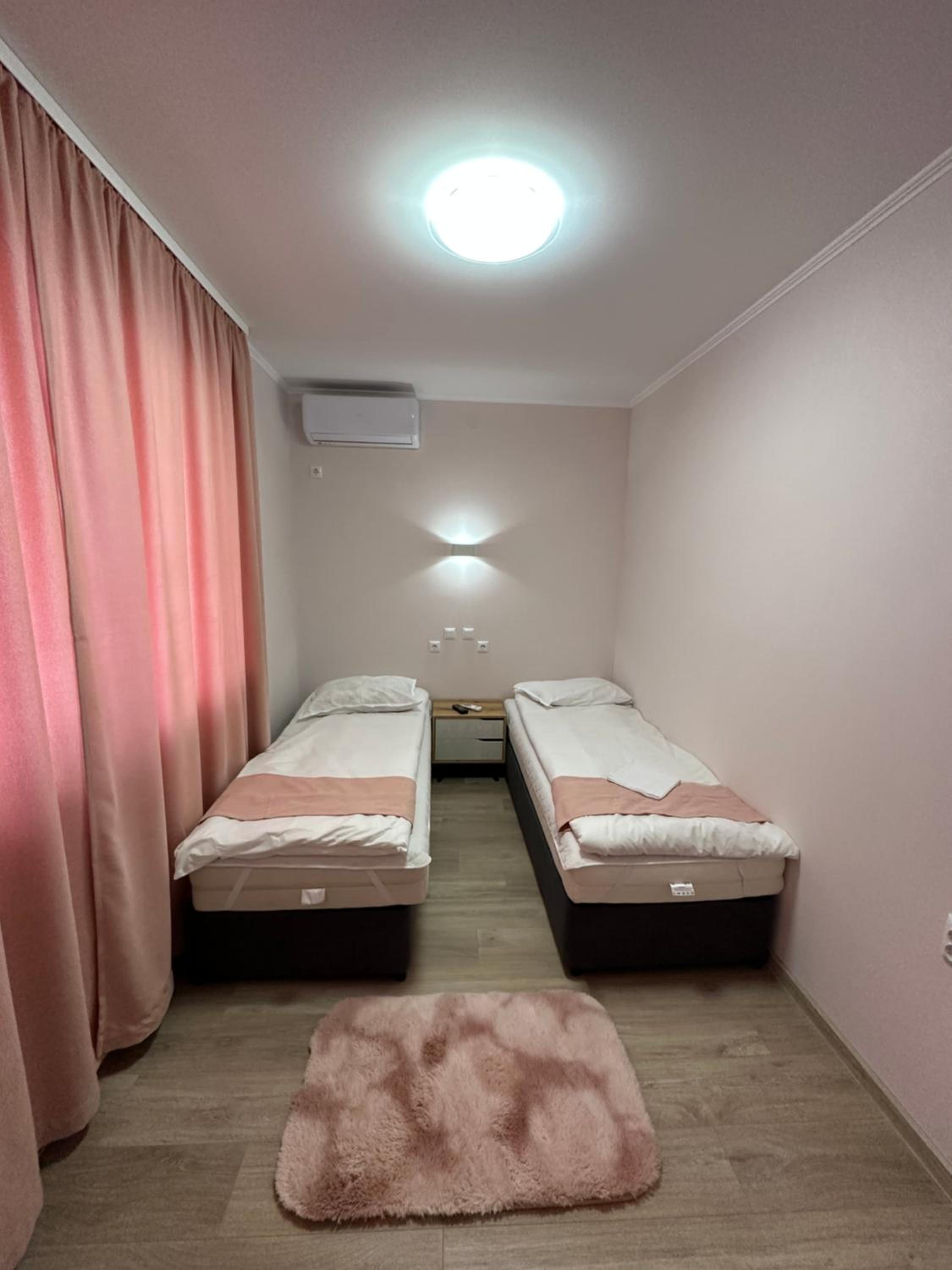 Utopia Apartment 3, by LMG