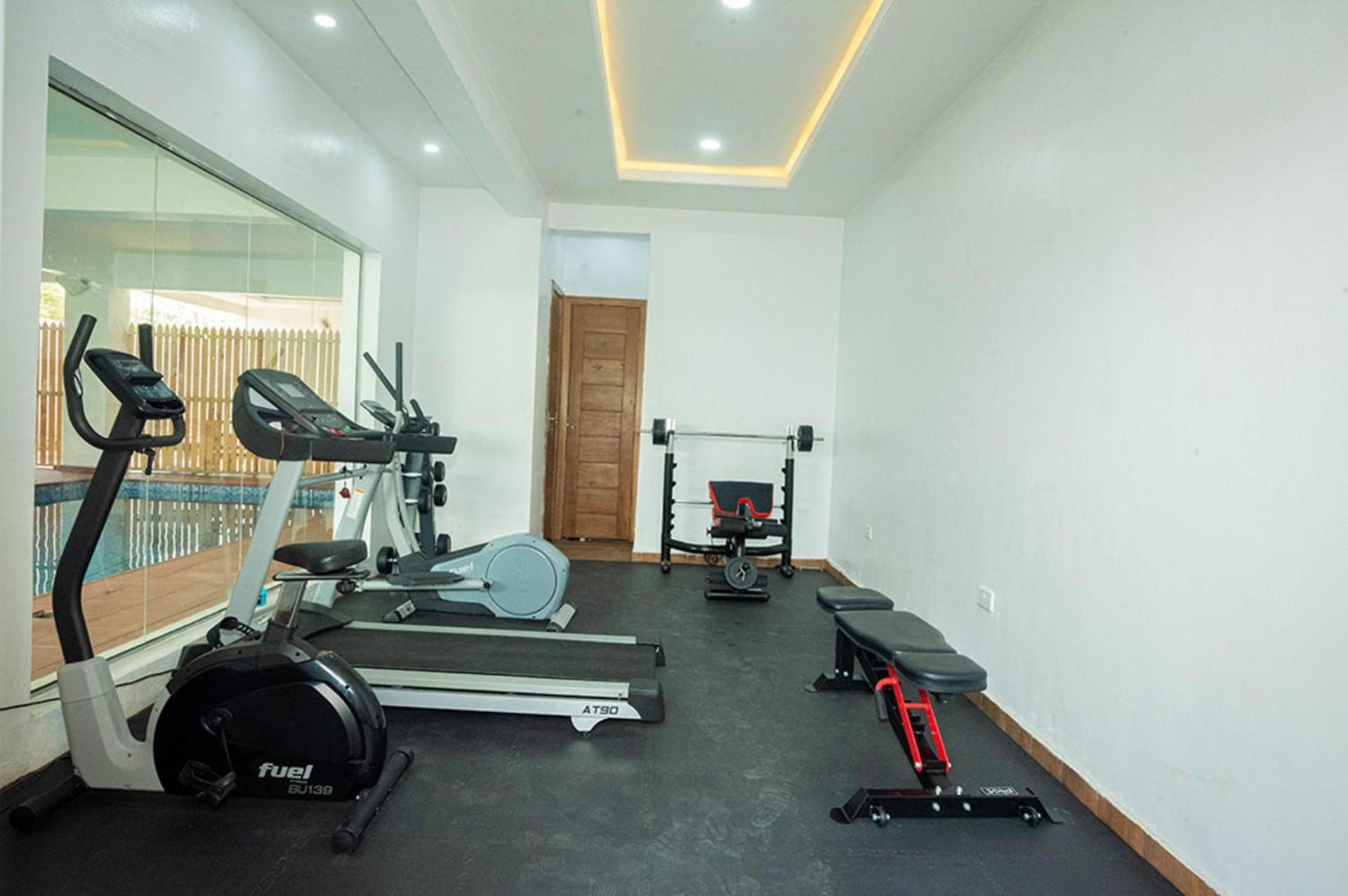 Impeccable 2-Bed Apartment in Lekki With Snooker view 3