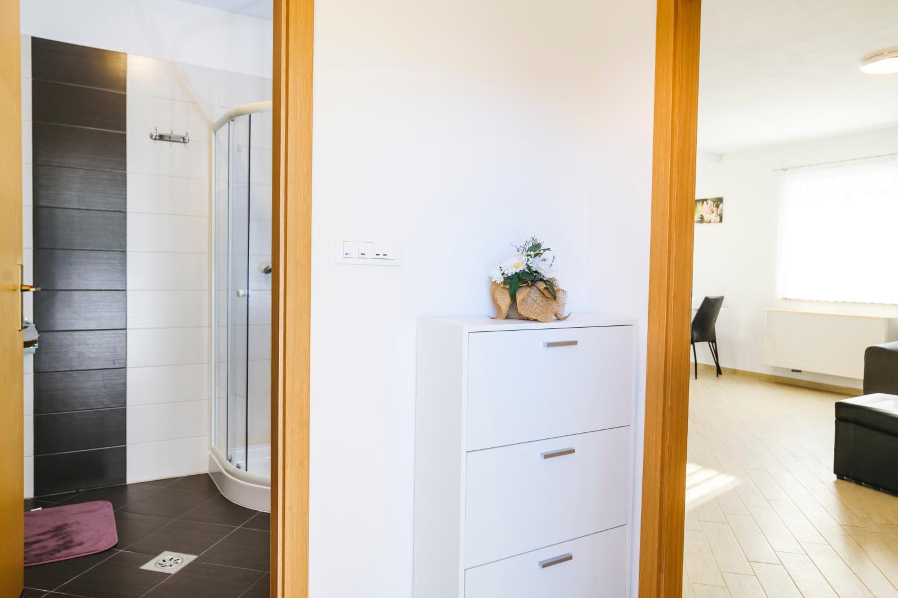 Apartments Mirela