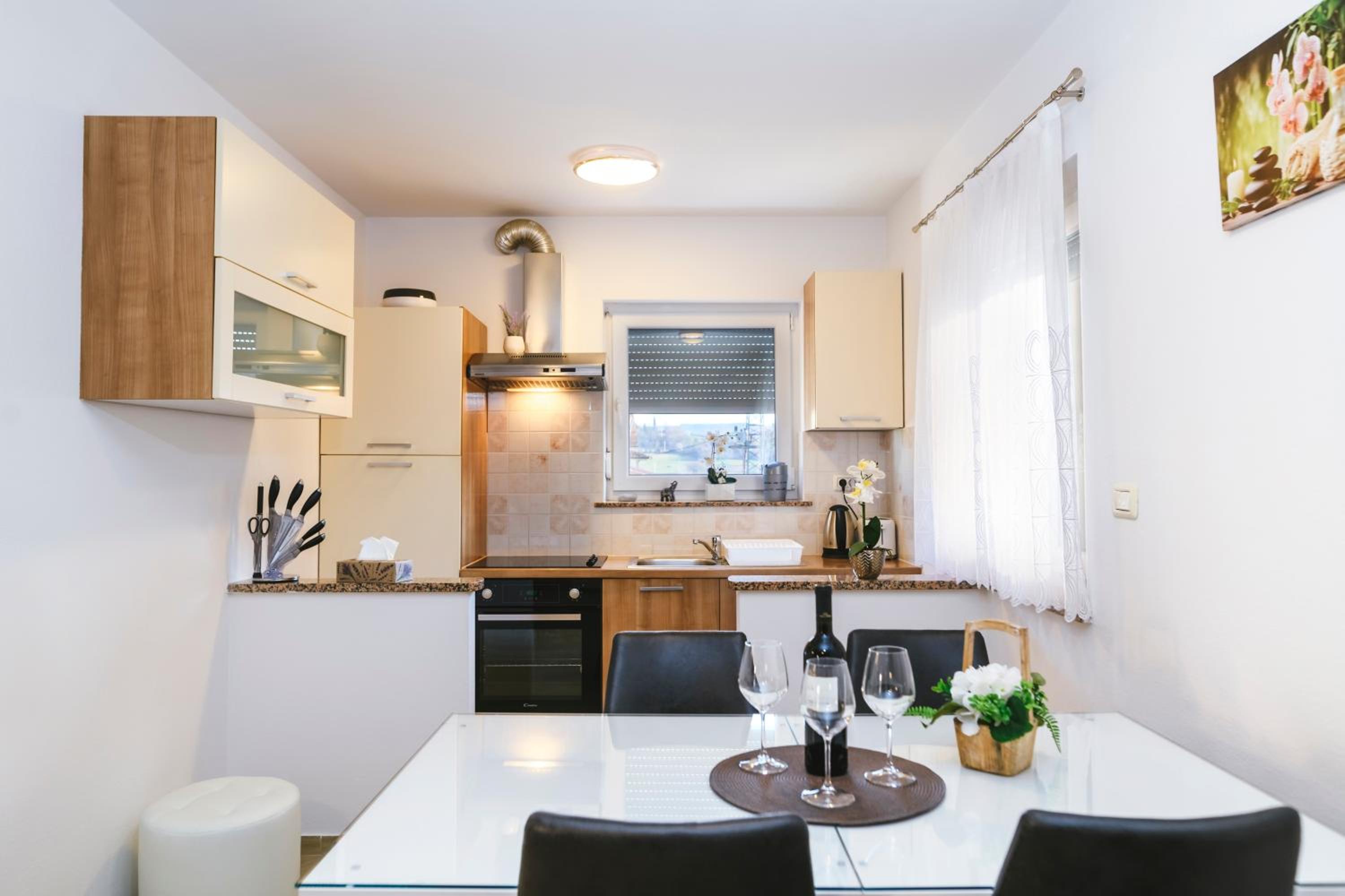 Apartments Mirela