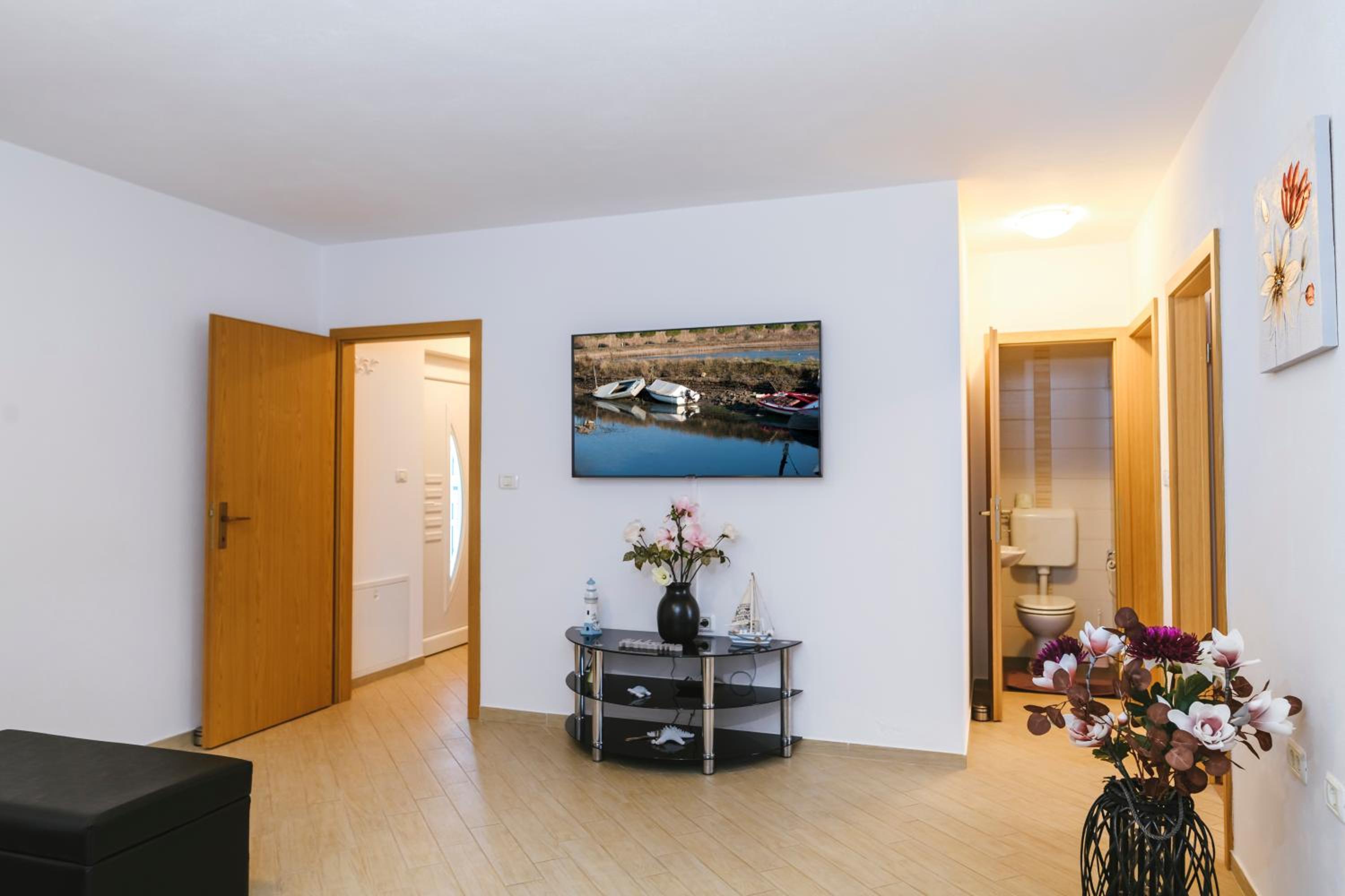 Apartments Mirela