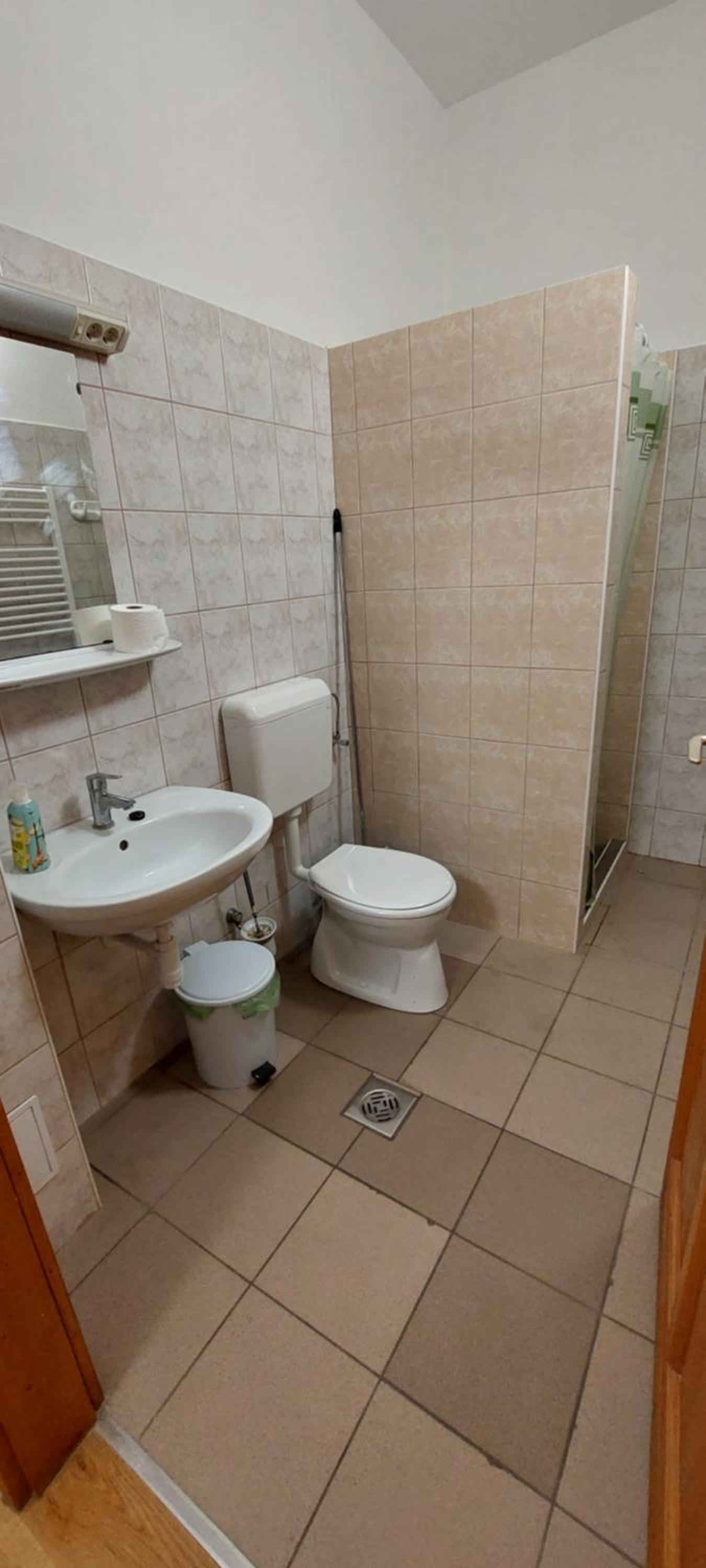 Photo 25