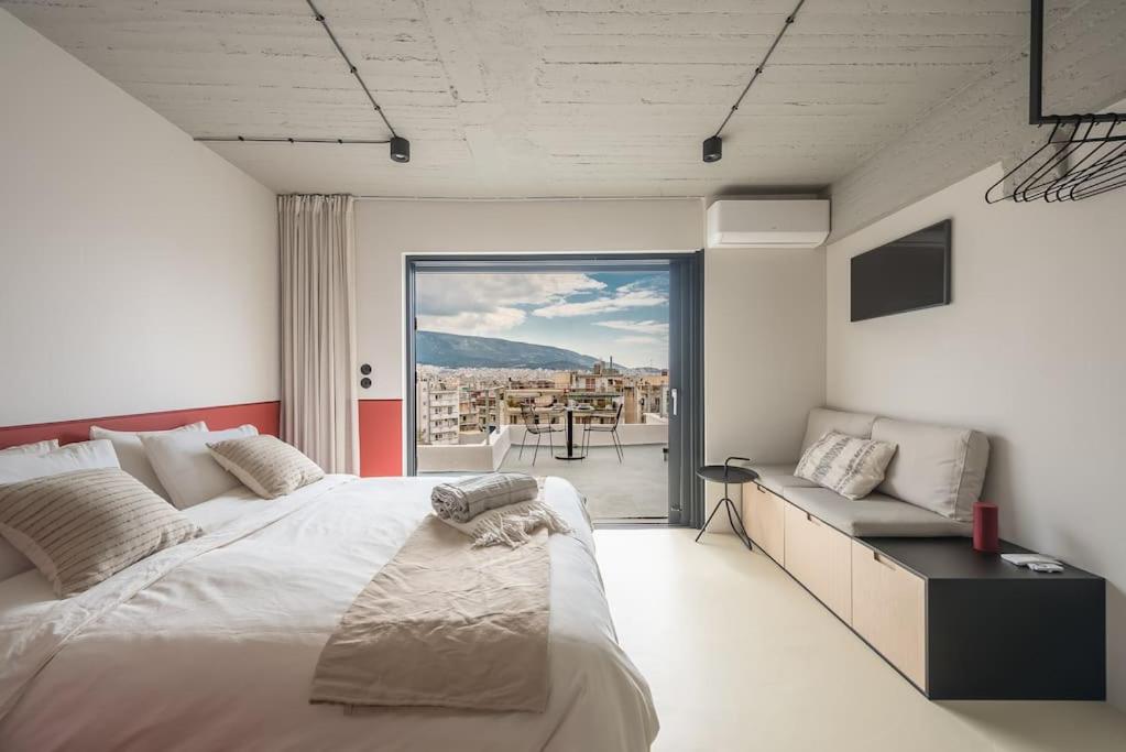 City-View Penthouse at Panormou