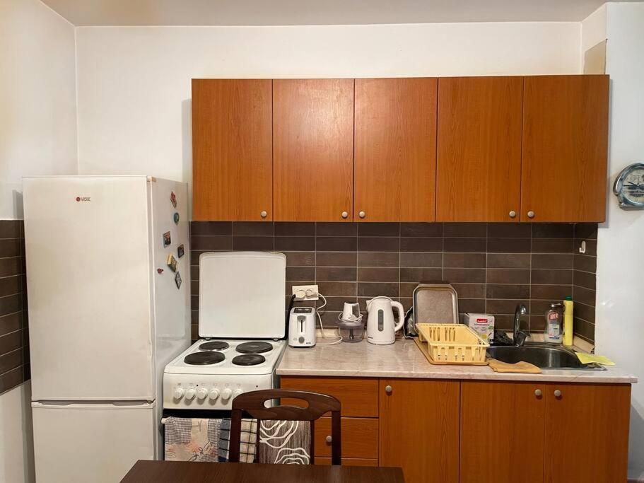 Apartman u blizini centra grada view 5
