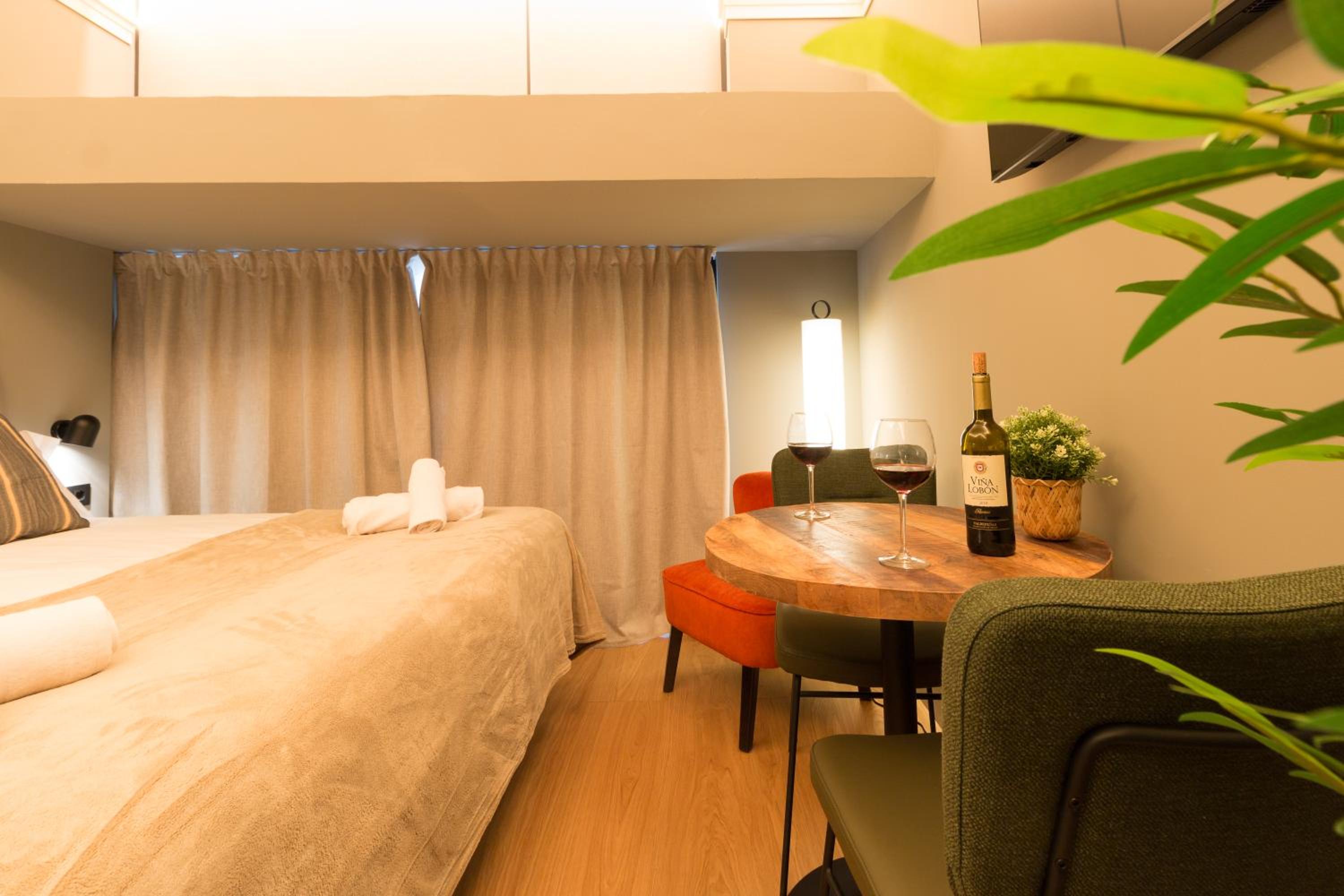 Old Town Apartments by Staynnapartments