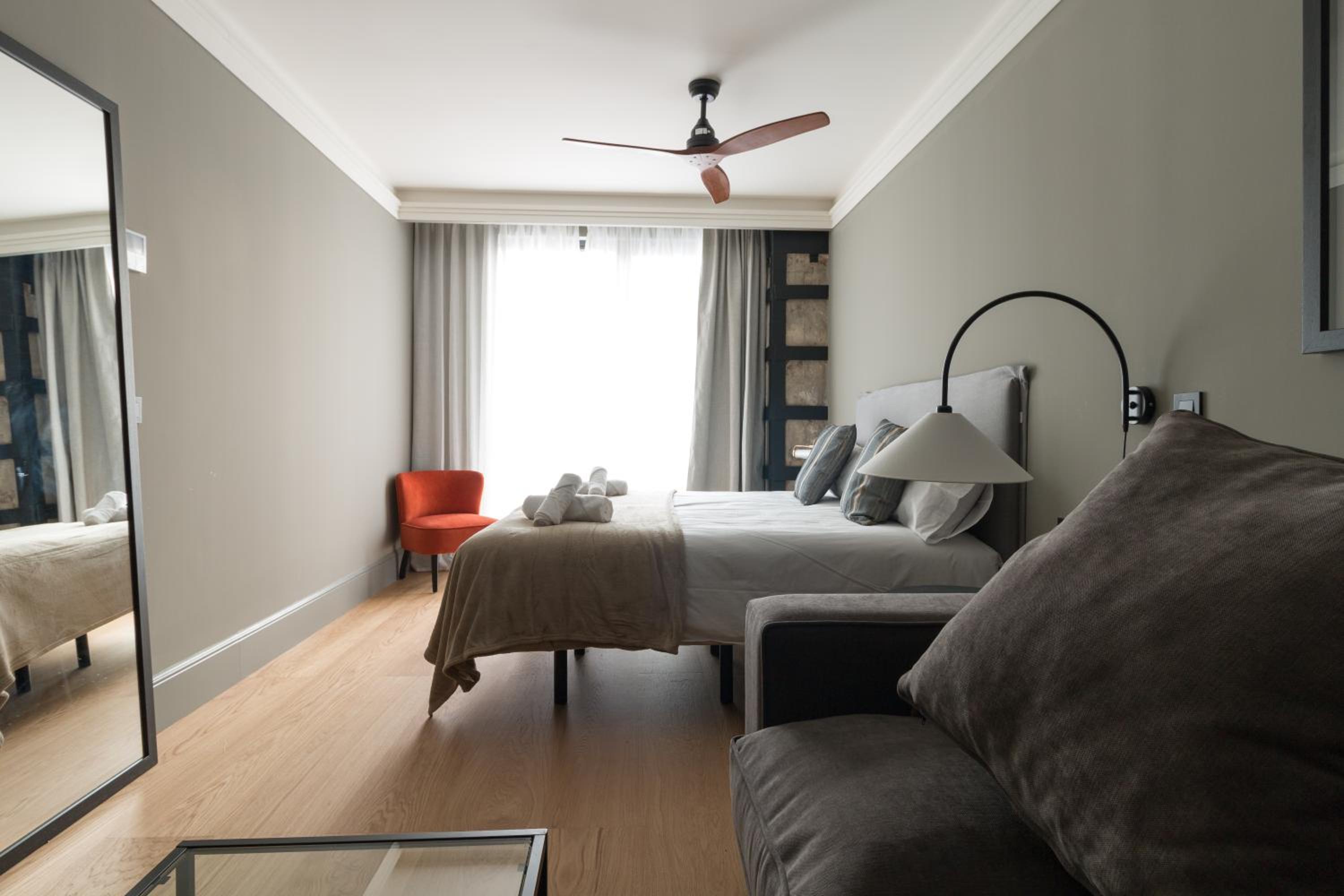 Old Town Apartments by Staynnapartments