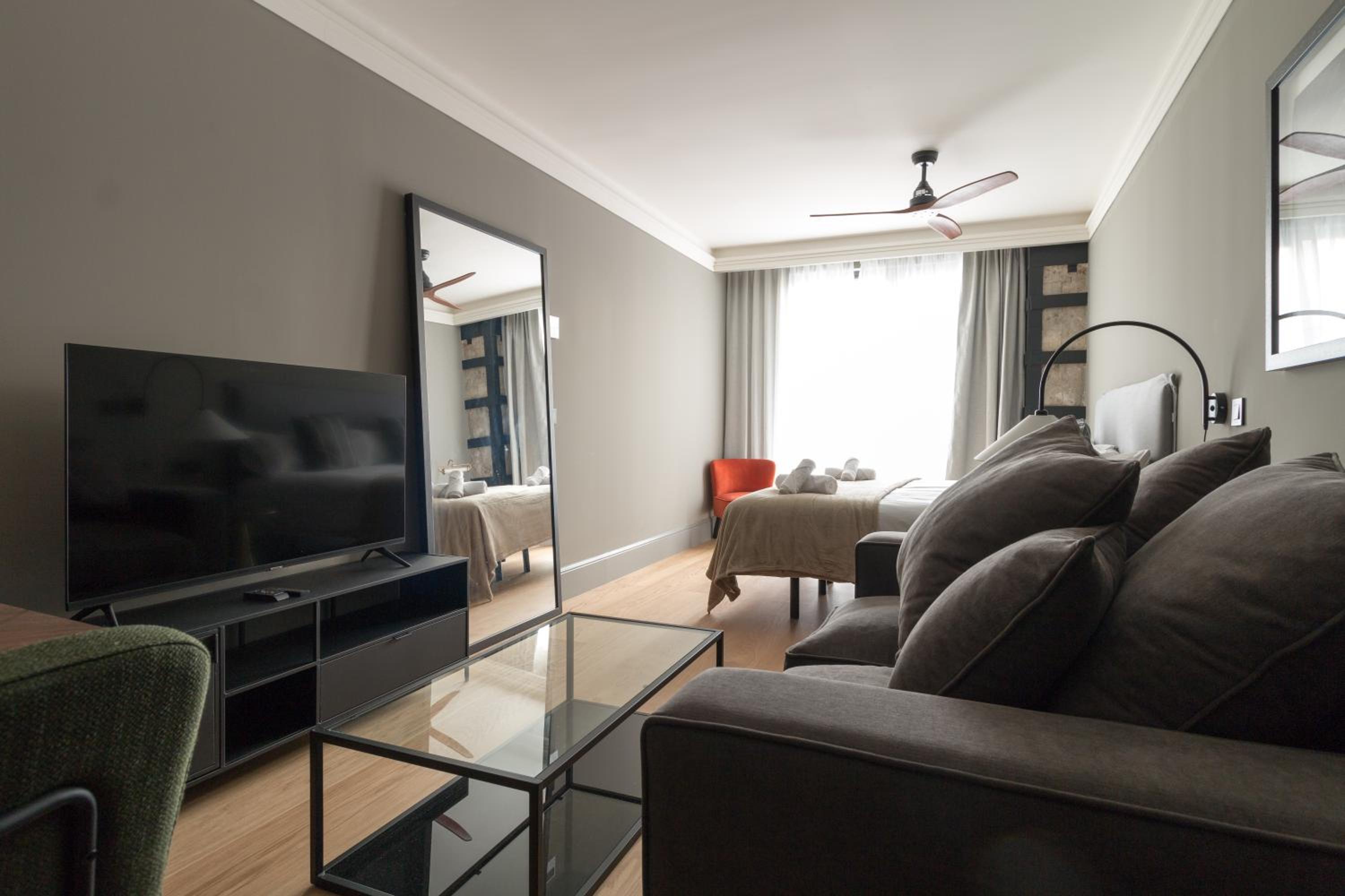 Old Town Apartments by Staynnapartments