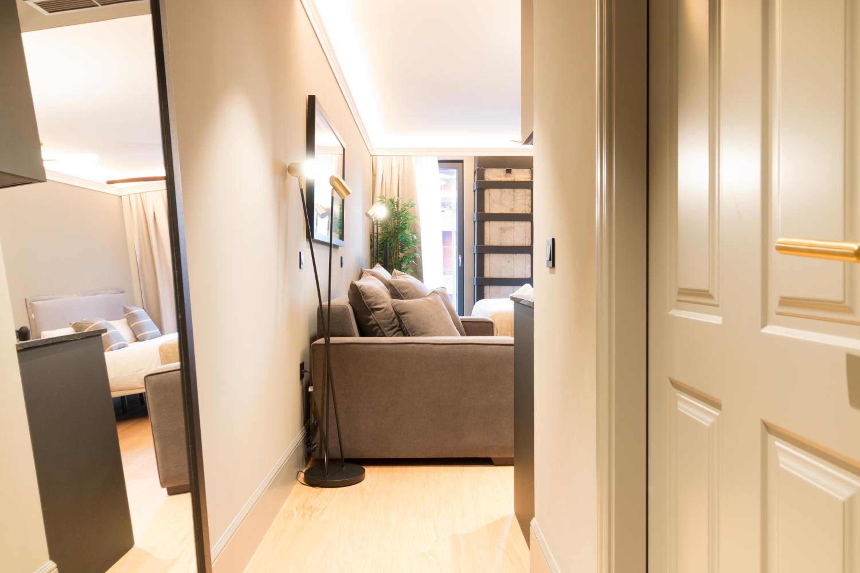 Old Town Apartments by Staynnapartments