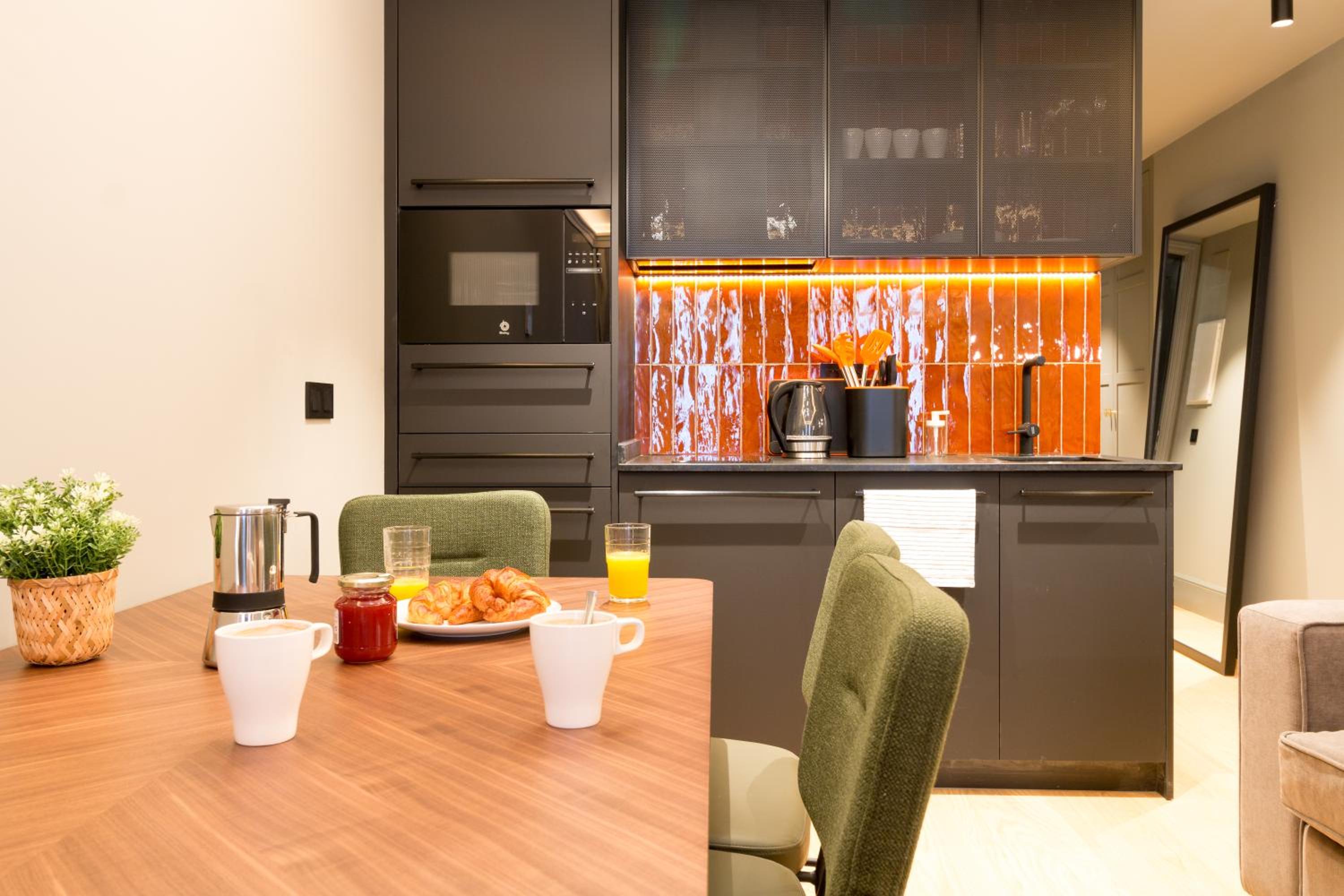 Old Town Apartments by Staynnapartments