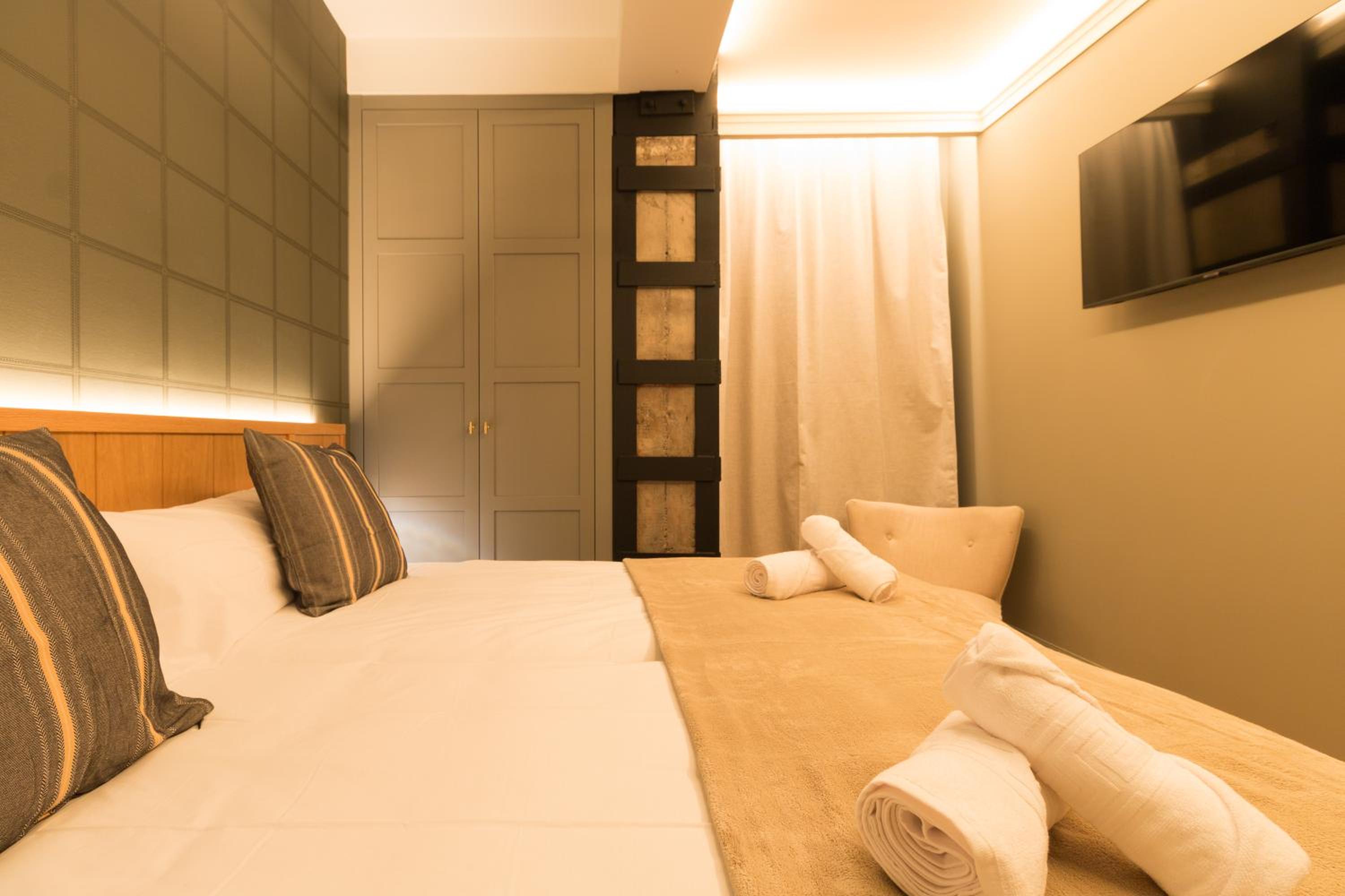 Old Town Apartments by Staynnapartments