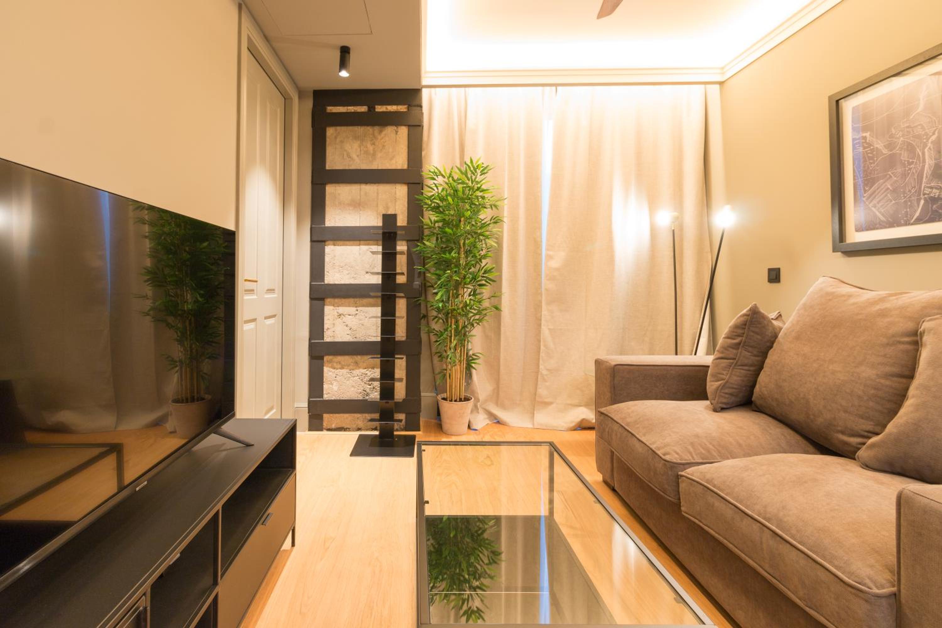 Old Town Apartments by Staynnapartments