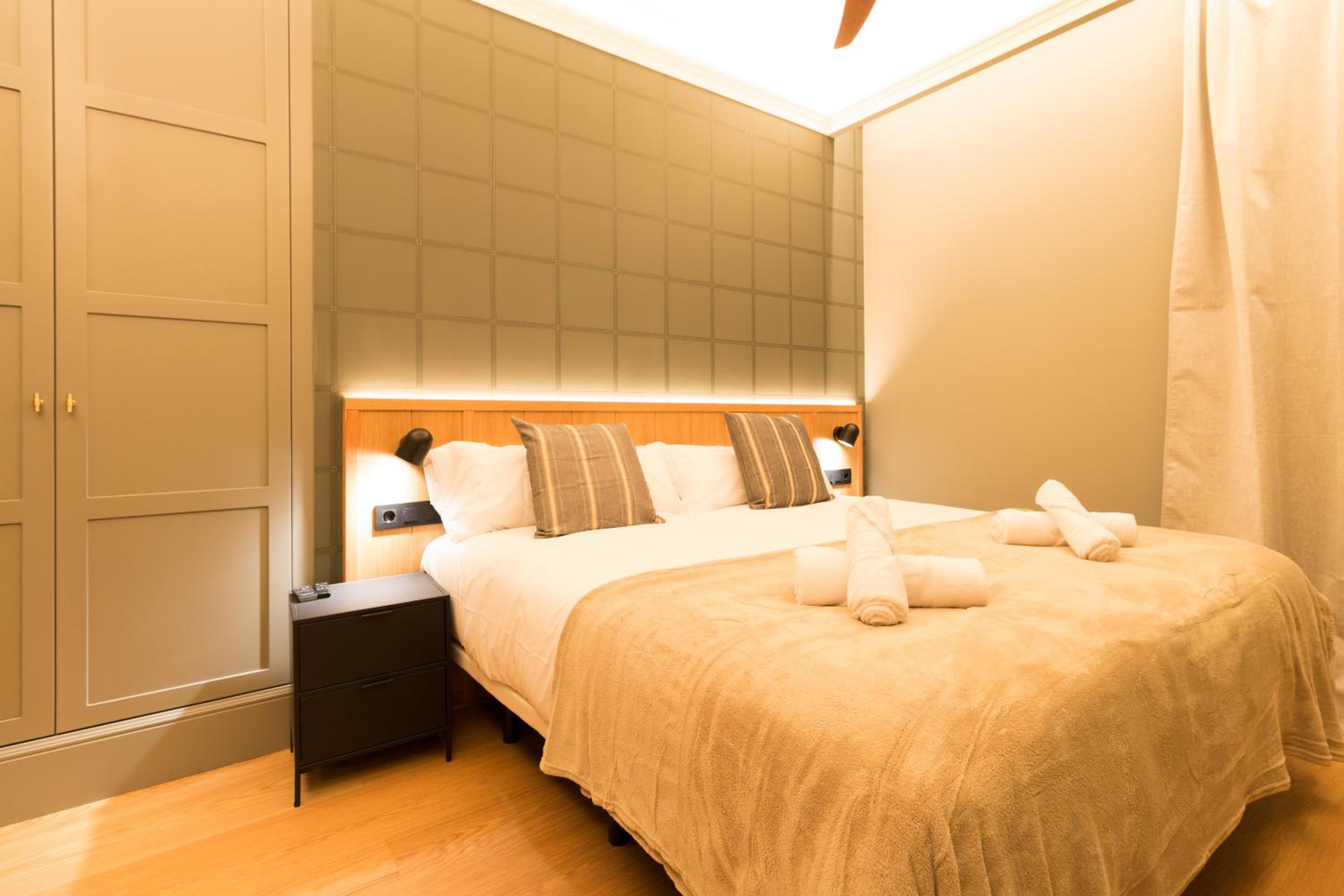 Old Town Apartments by Staynnapartments