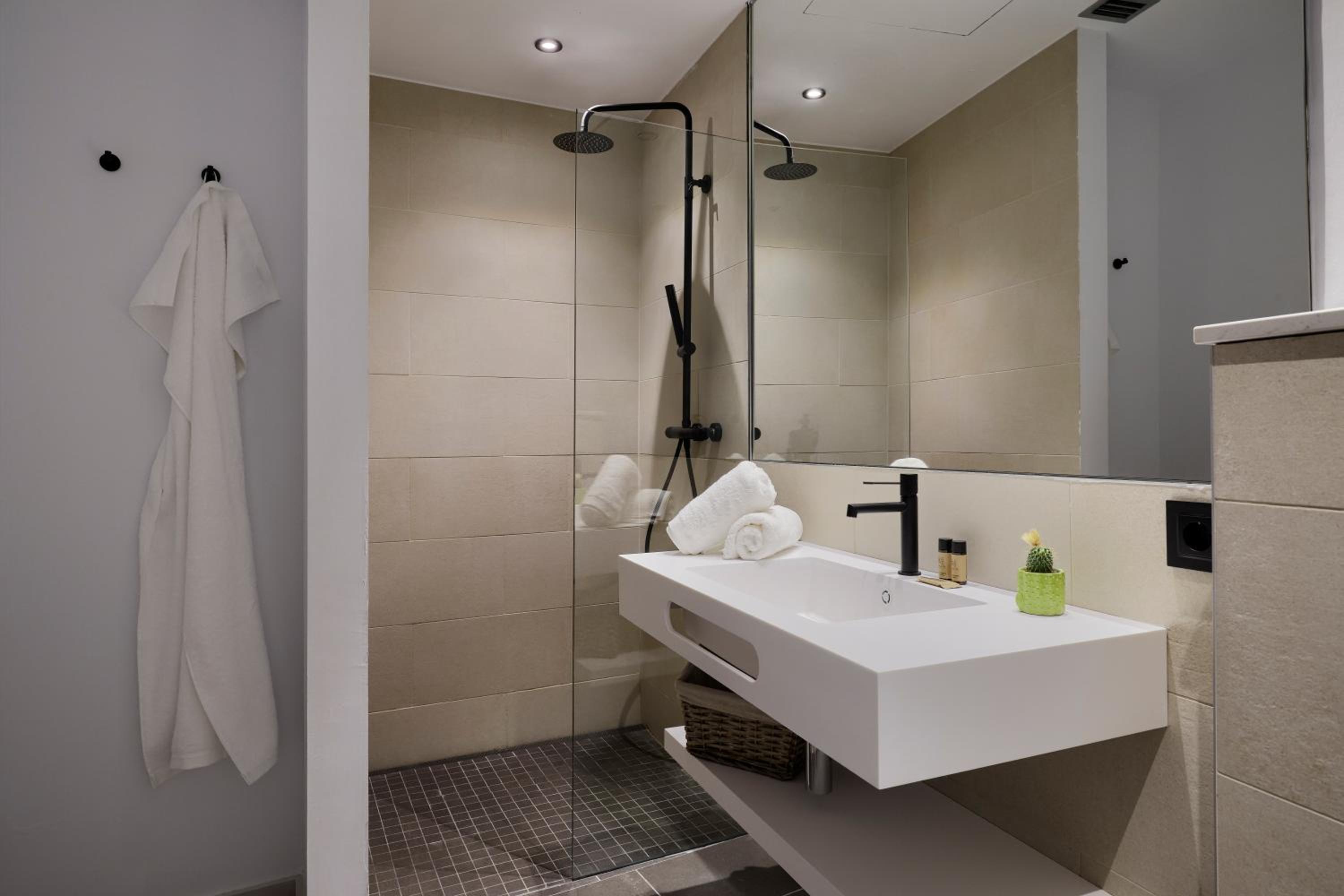Gaia Apartments & Lofts Girona