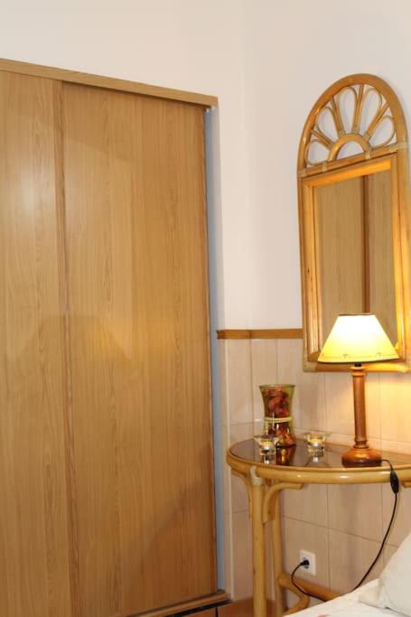 Nice Studio, large Terrace, WITHOUT POOL en Lagos — hotel room