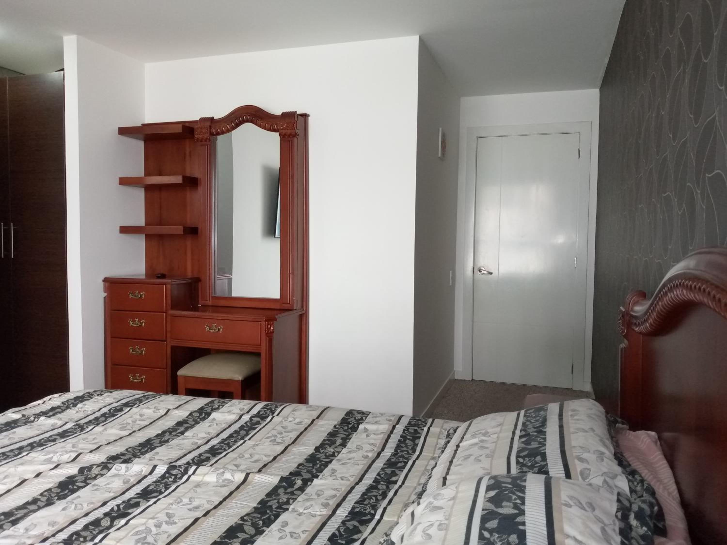 Excepcional apartamento cerca de todo