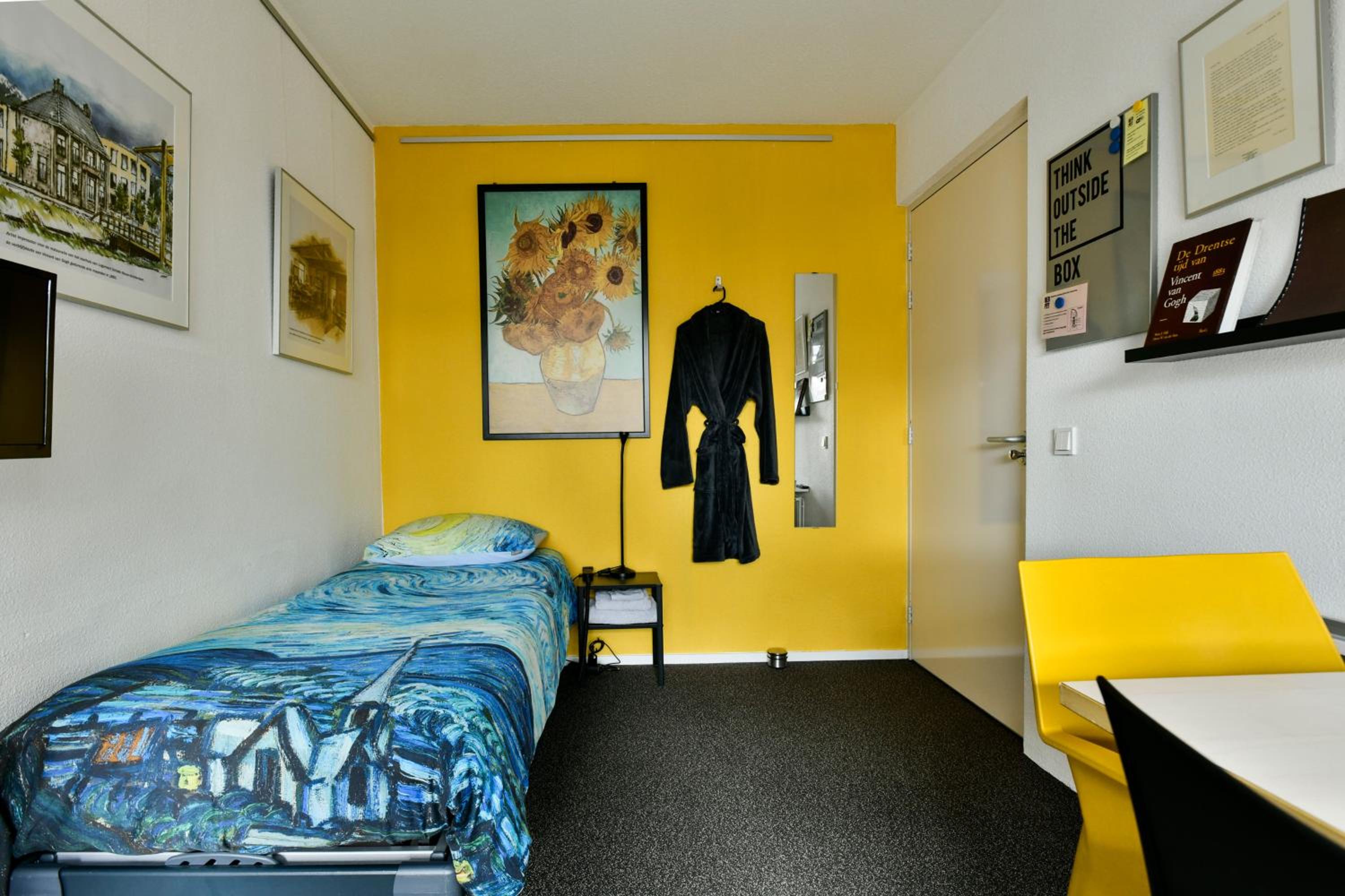Photo 46