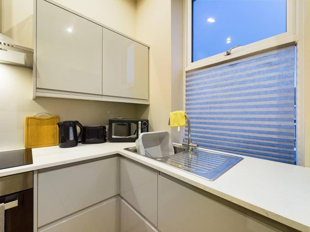Gibson Manor Apartments view 2