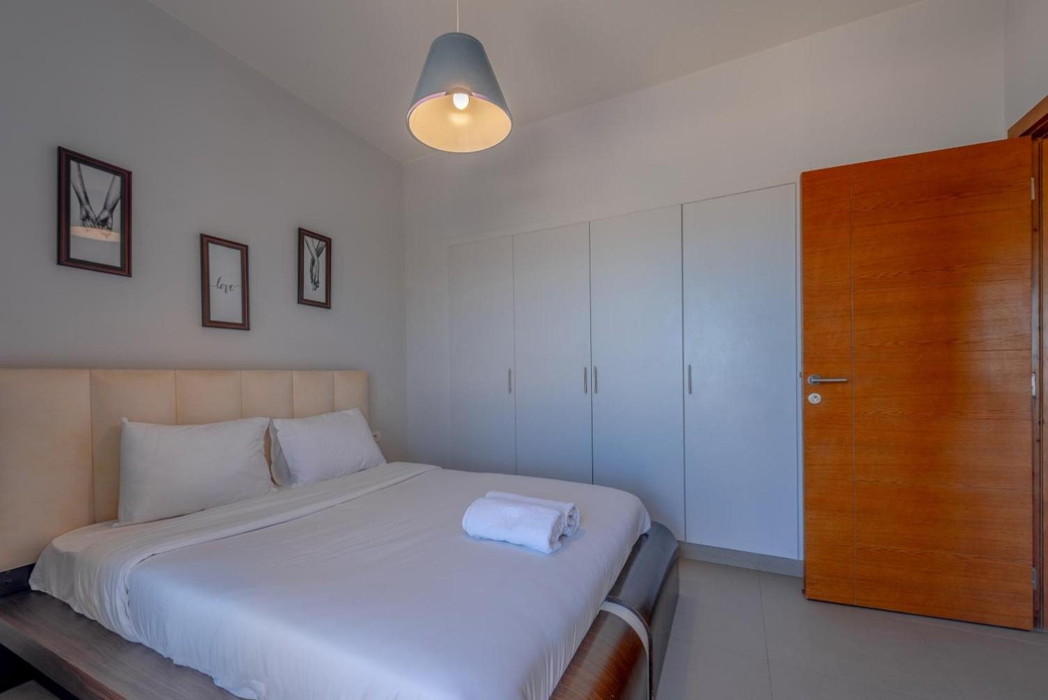 Photo 156