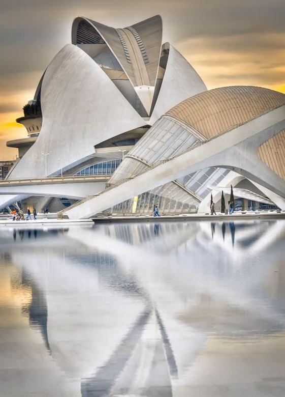 Valencia Doble A Deluxe