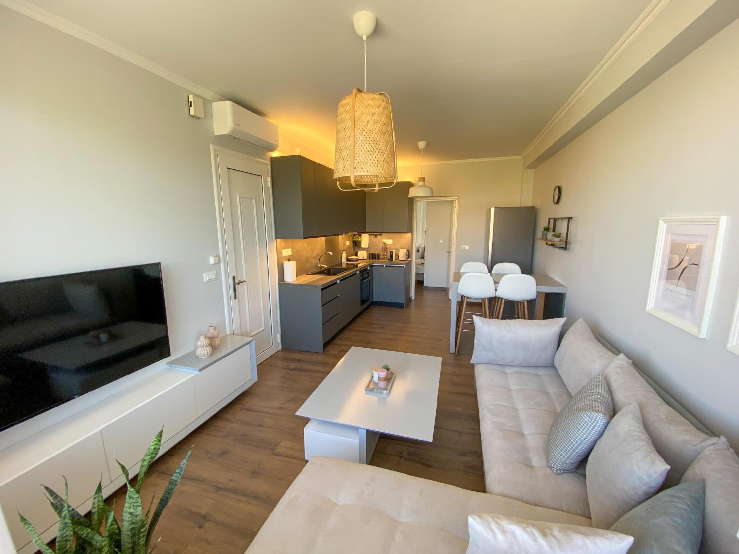 SimplyCity Homestay Apartment 1