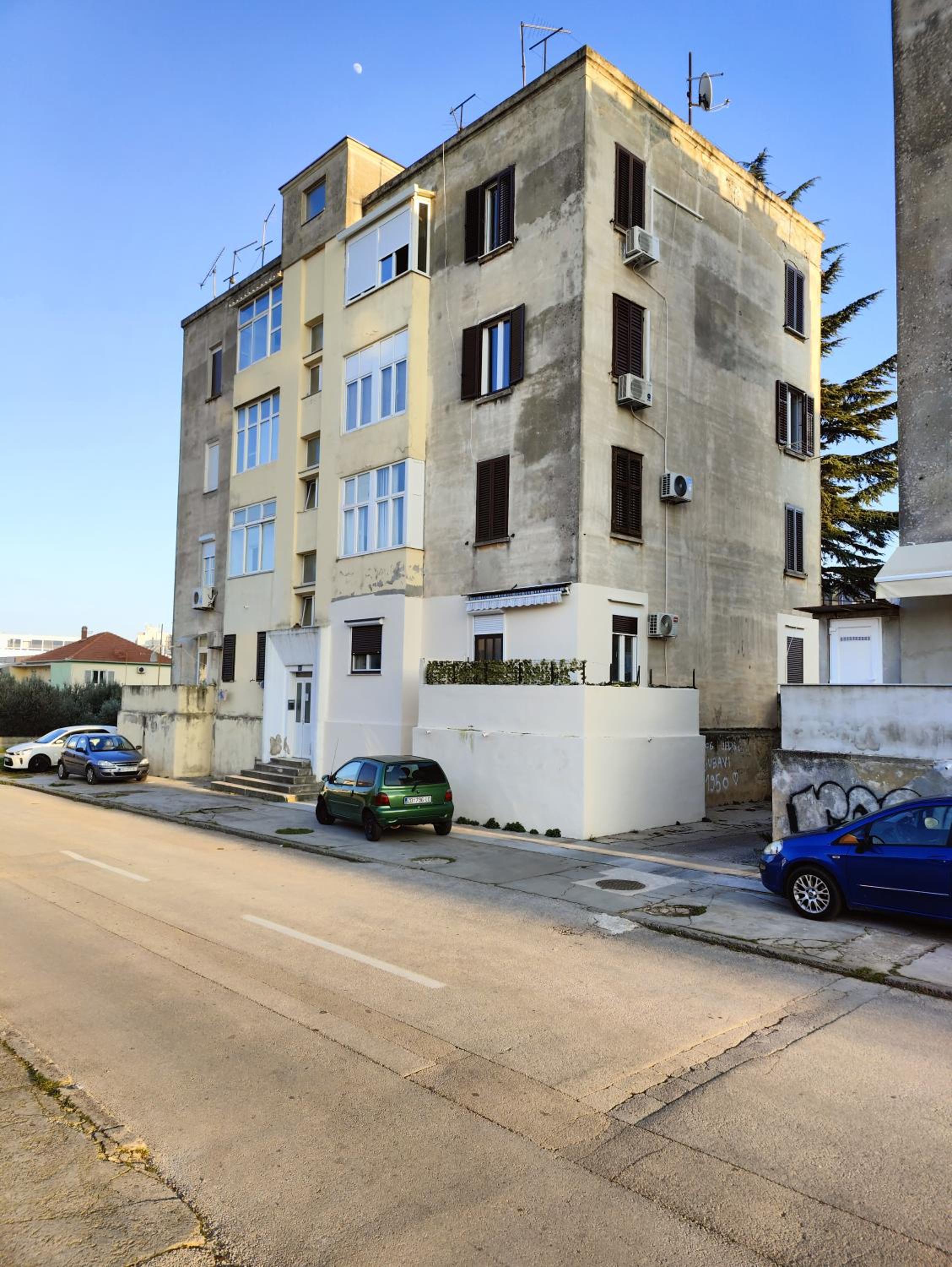 Photo 23