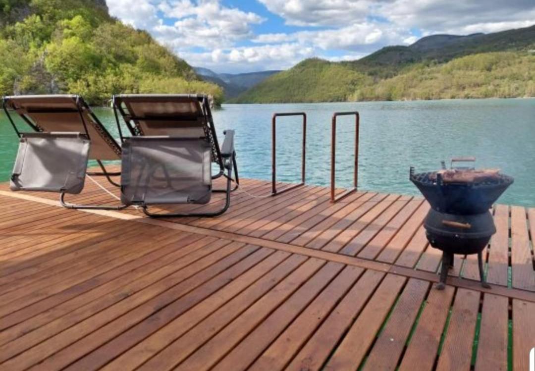 Floating apartmens Perucacki Raj
