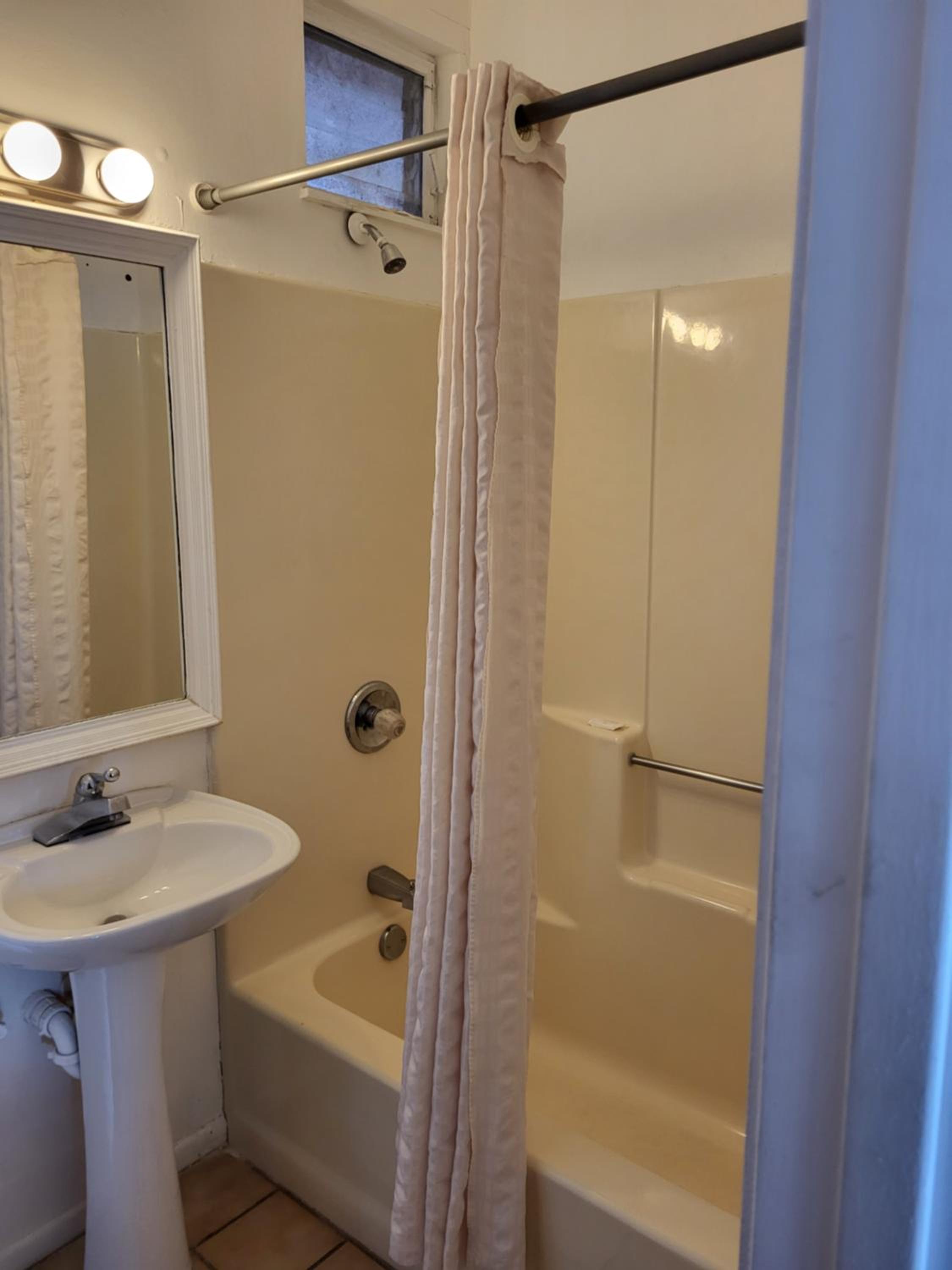 Sebring Vacations - Budget Inn of Sebring - Property Image 24