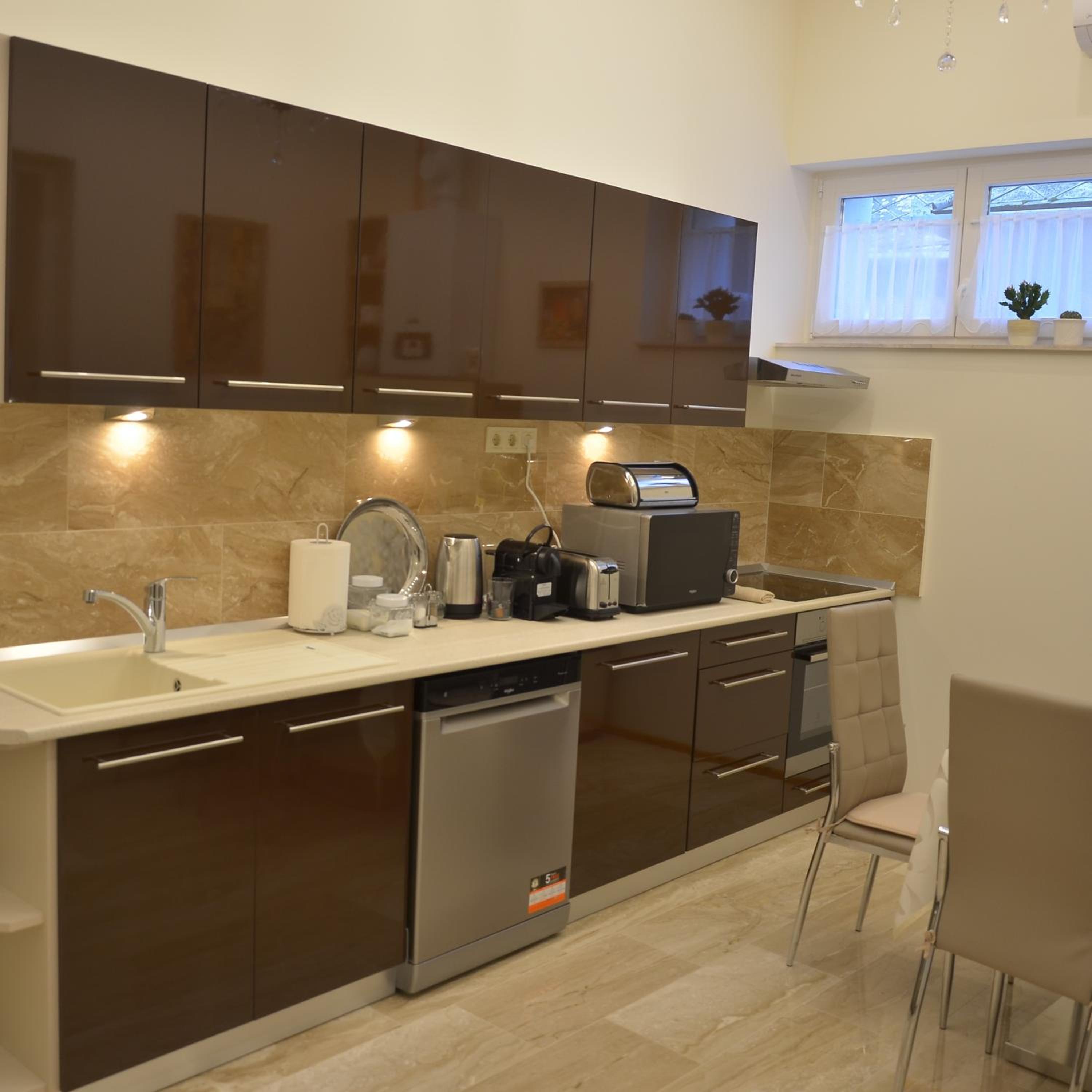 Elegant Apartman Eger