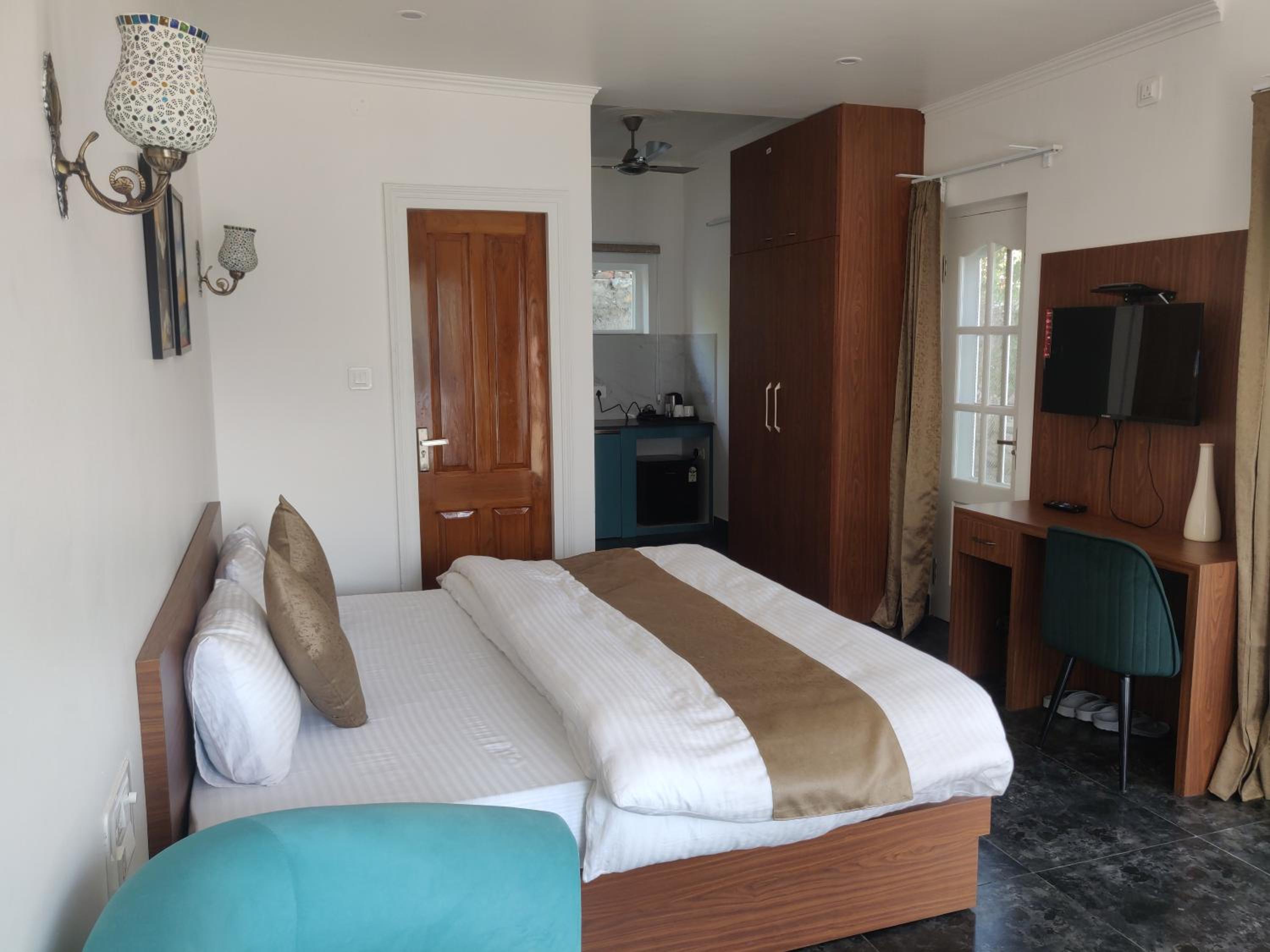 The Periwinkle Homestay Bhimtal