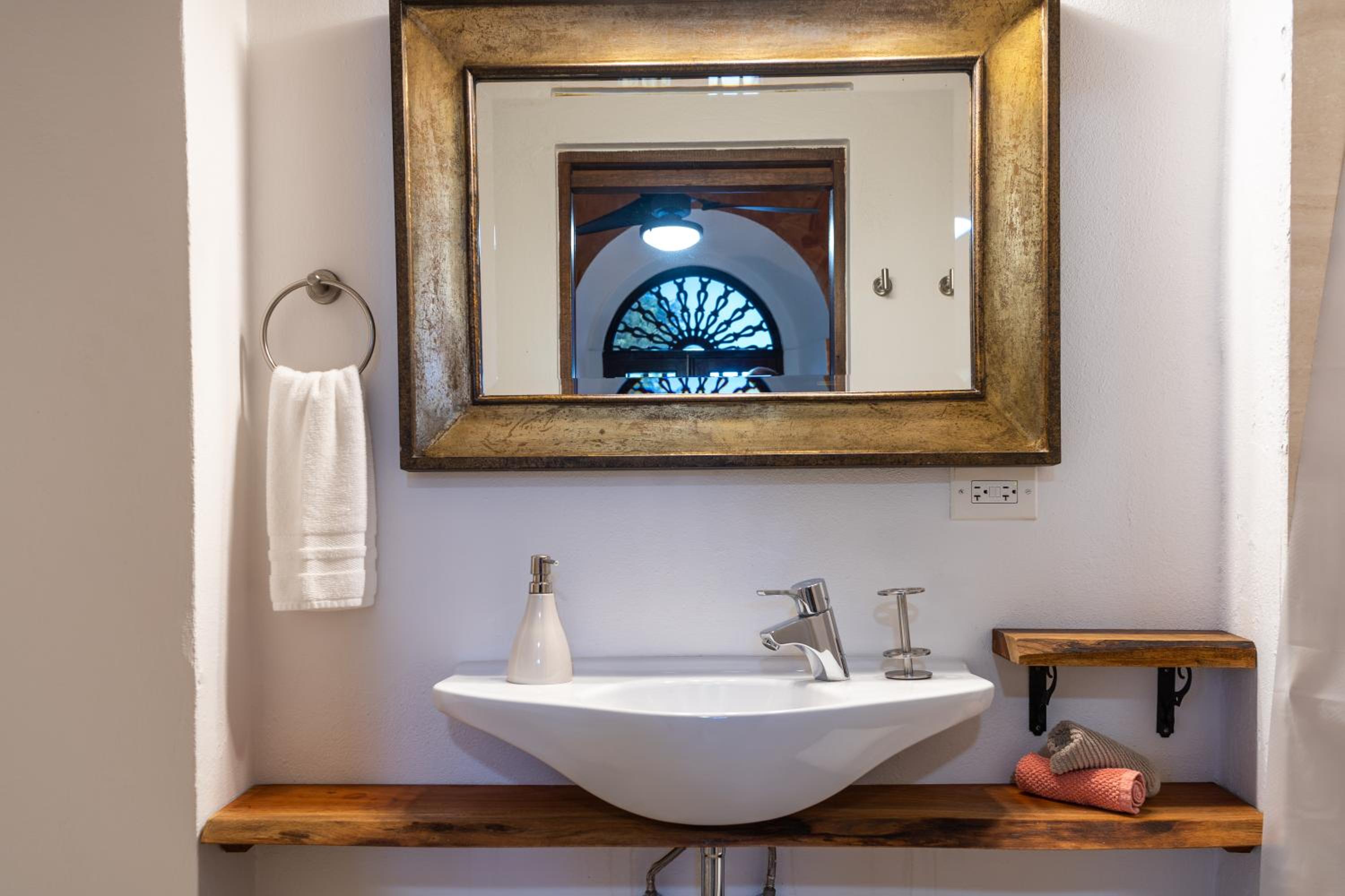 Casa Sol Bed and Breakfast - Property Image 5
