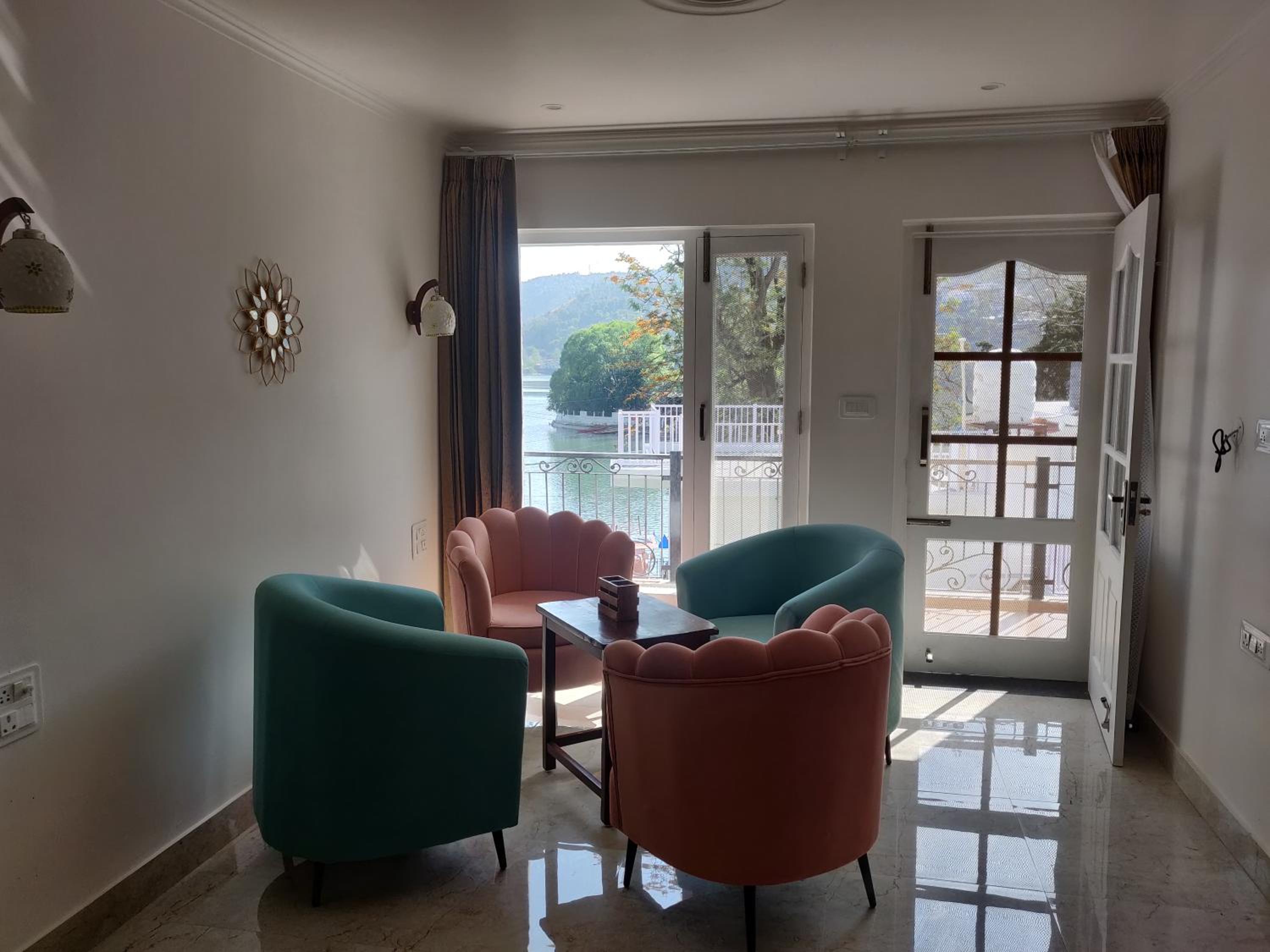 The Periwinkle Homestay Bhimtal