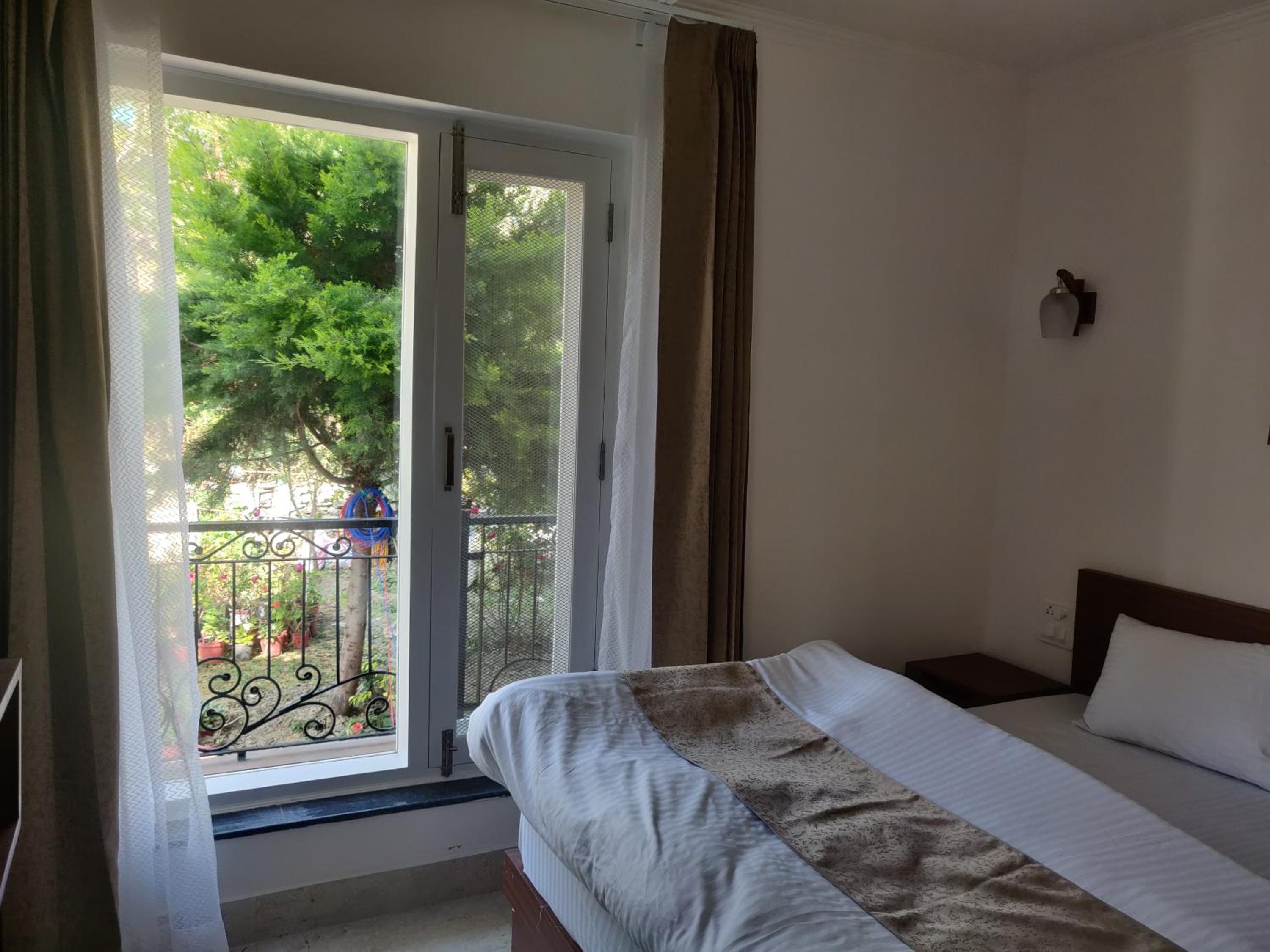 The Periwinkle Homestay Bhimtal