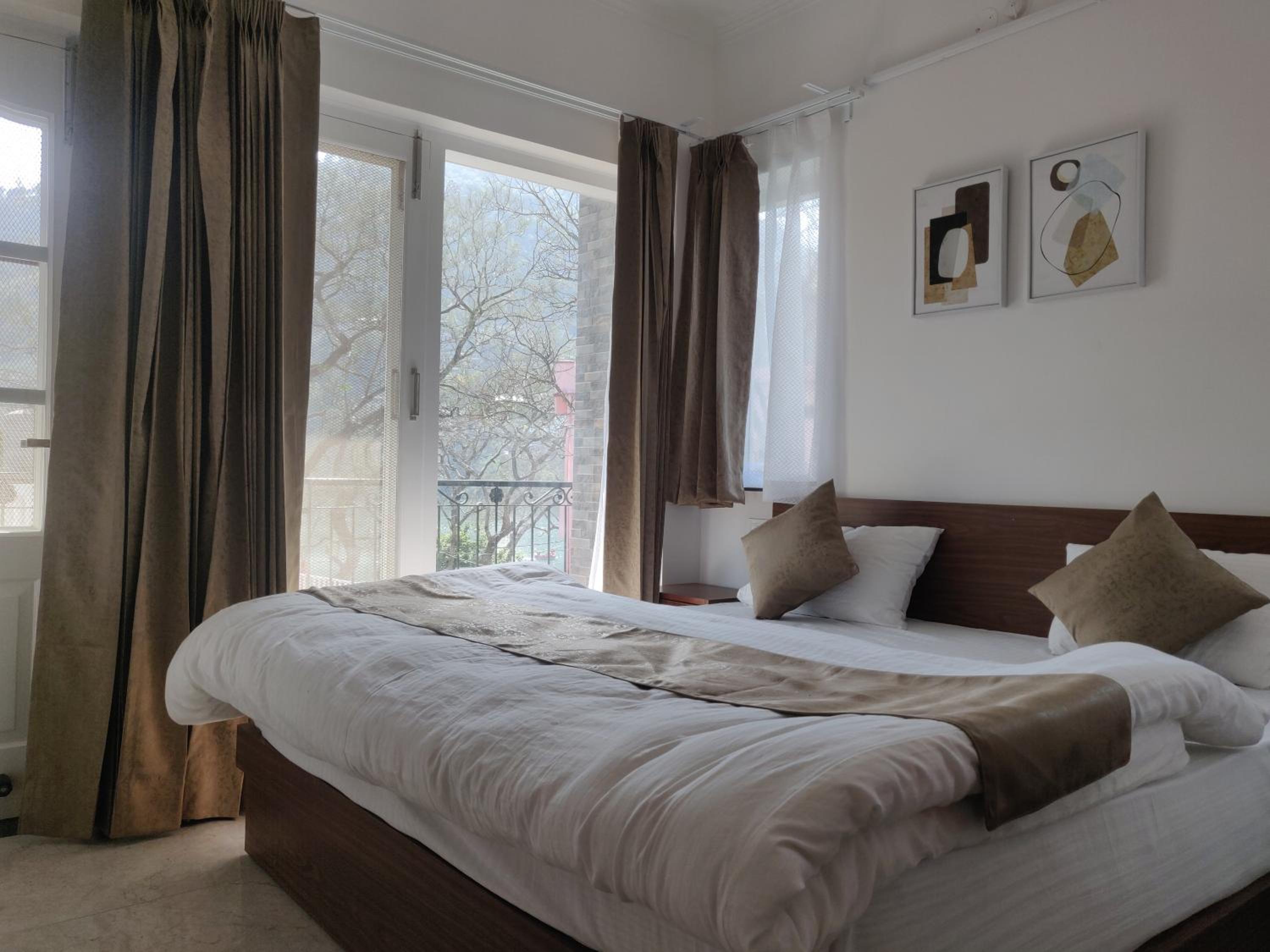 The Periwinkle Homestay Bhimtal