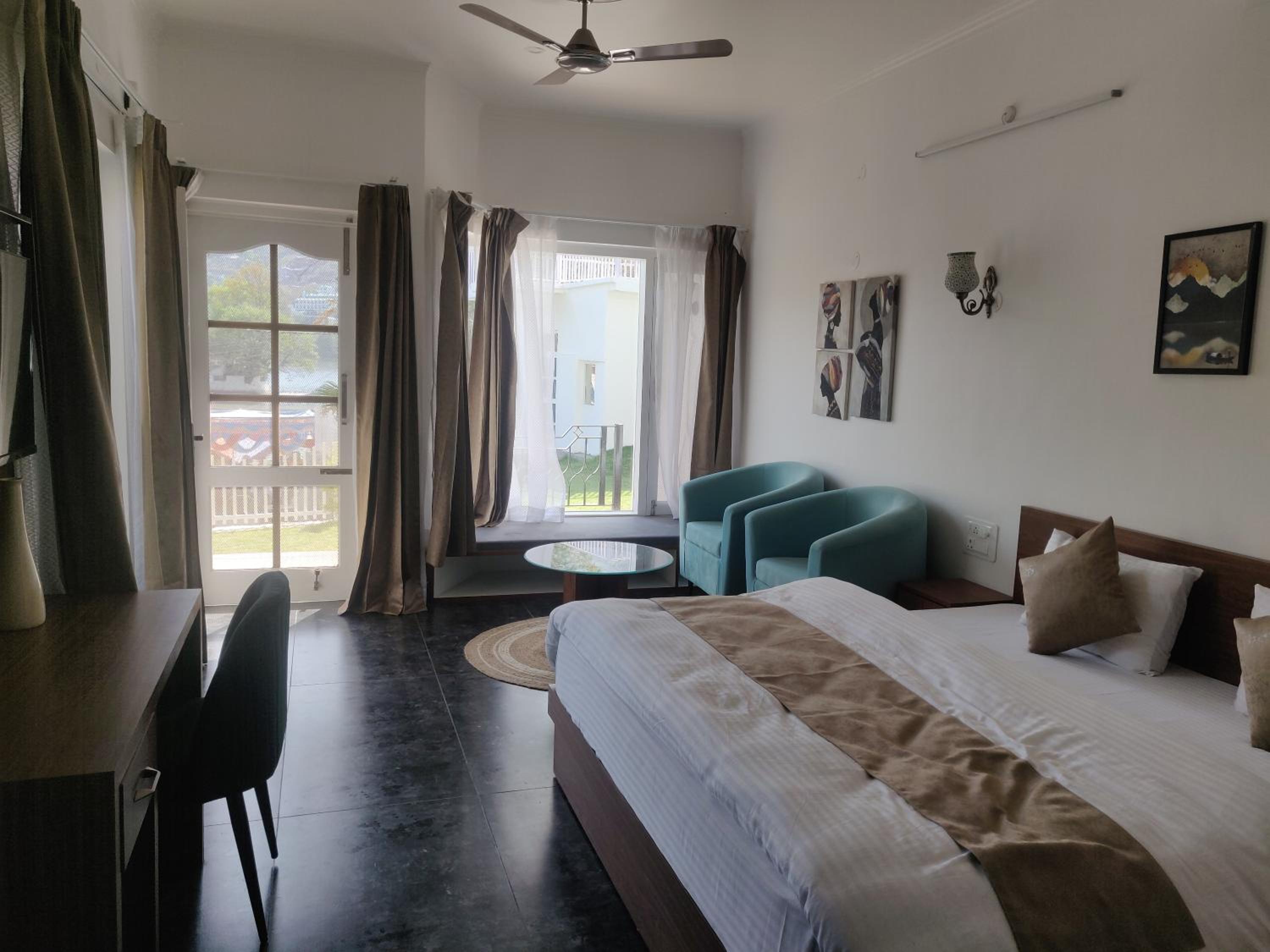The Periwinkle Homestay Bhimtal