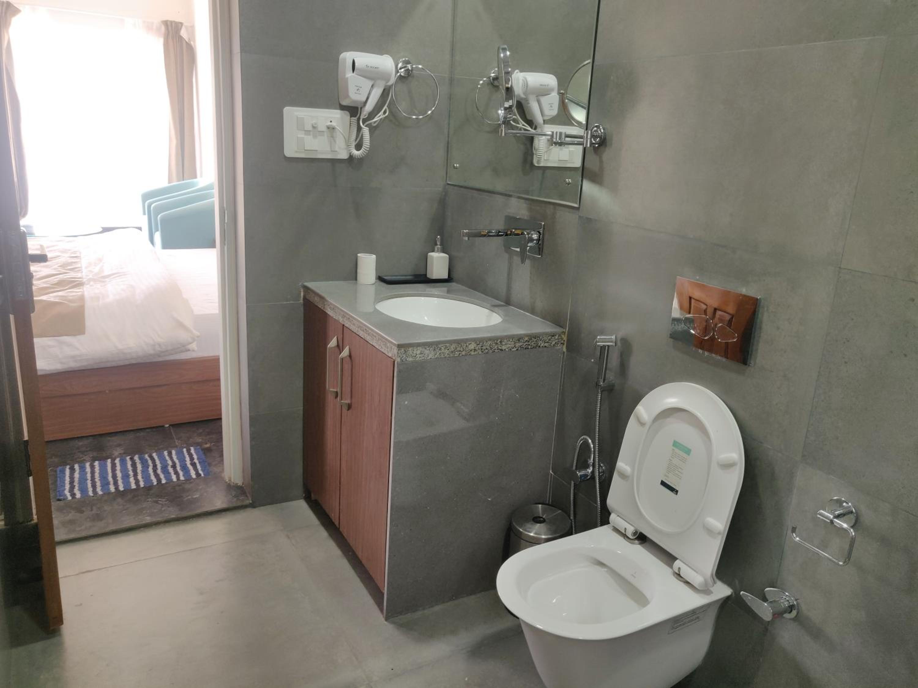 The Periwinkle Homestay Bhimtal