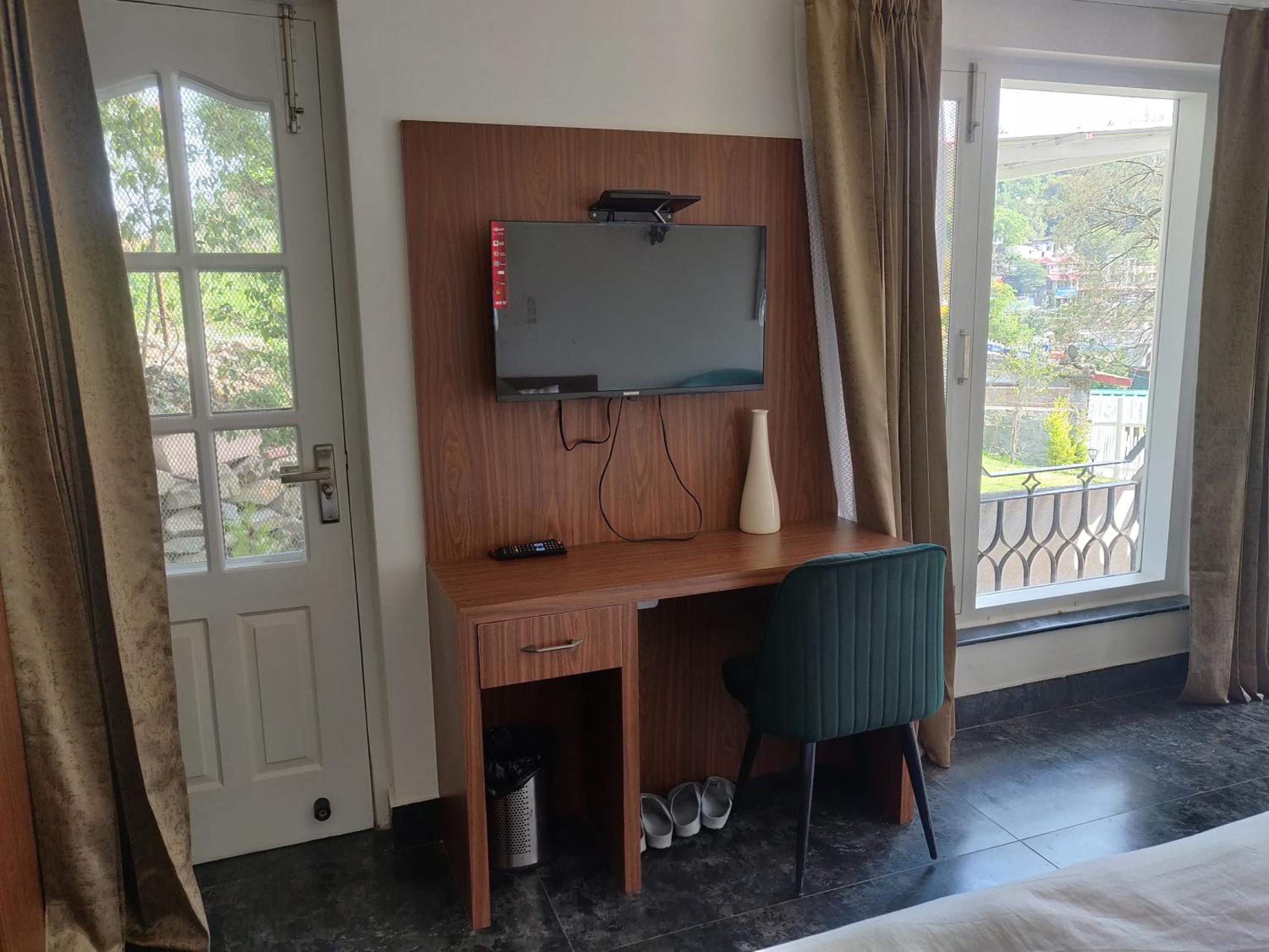 The Periwinkle Homestay Bhimtal