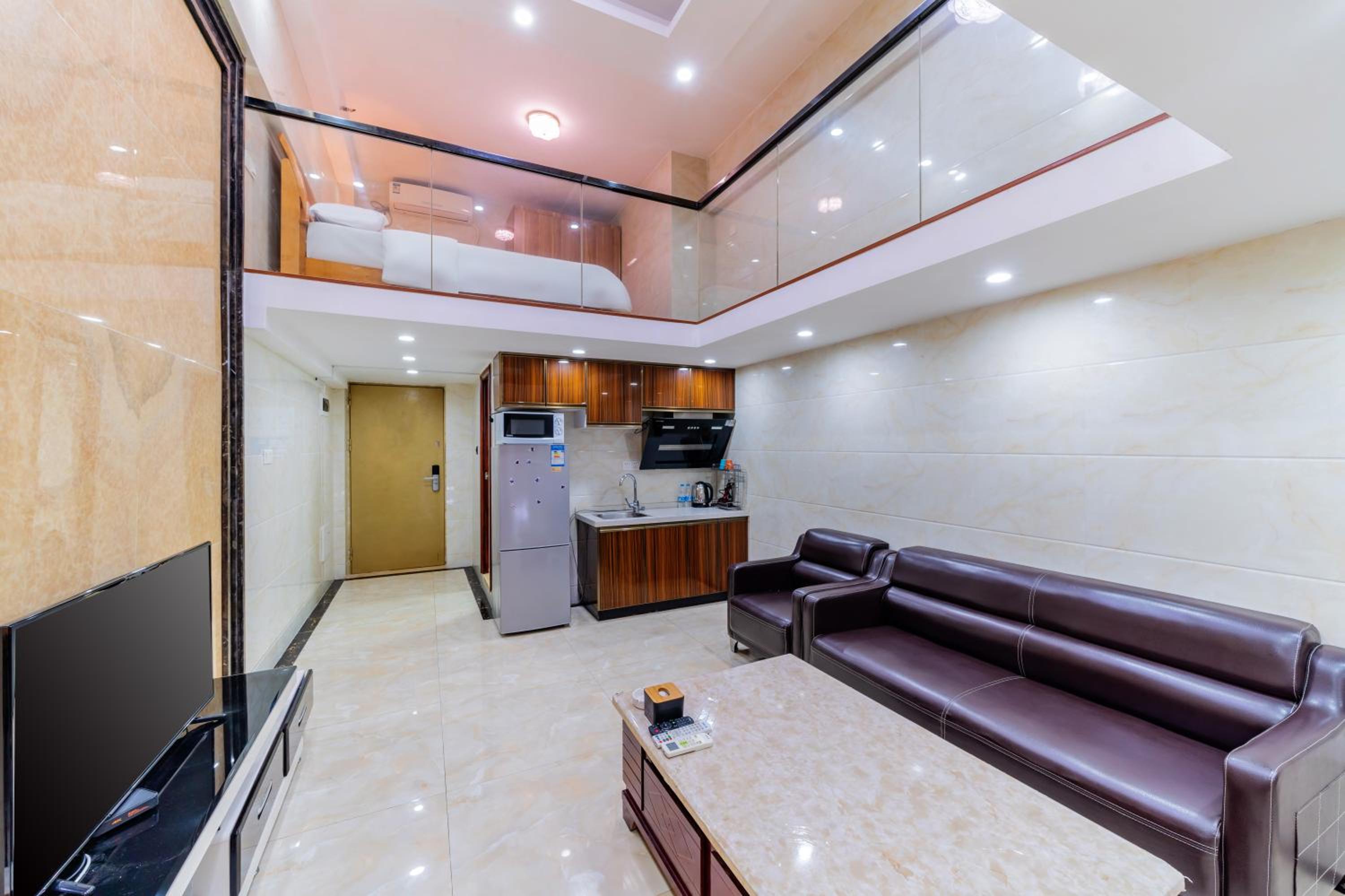 April Fair Duplex Apartment Guangzhou South Railway Station Ao Yuan Yue Shi Dai Branch