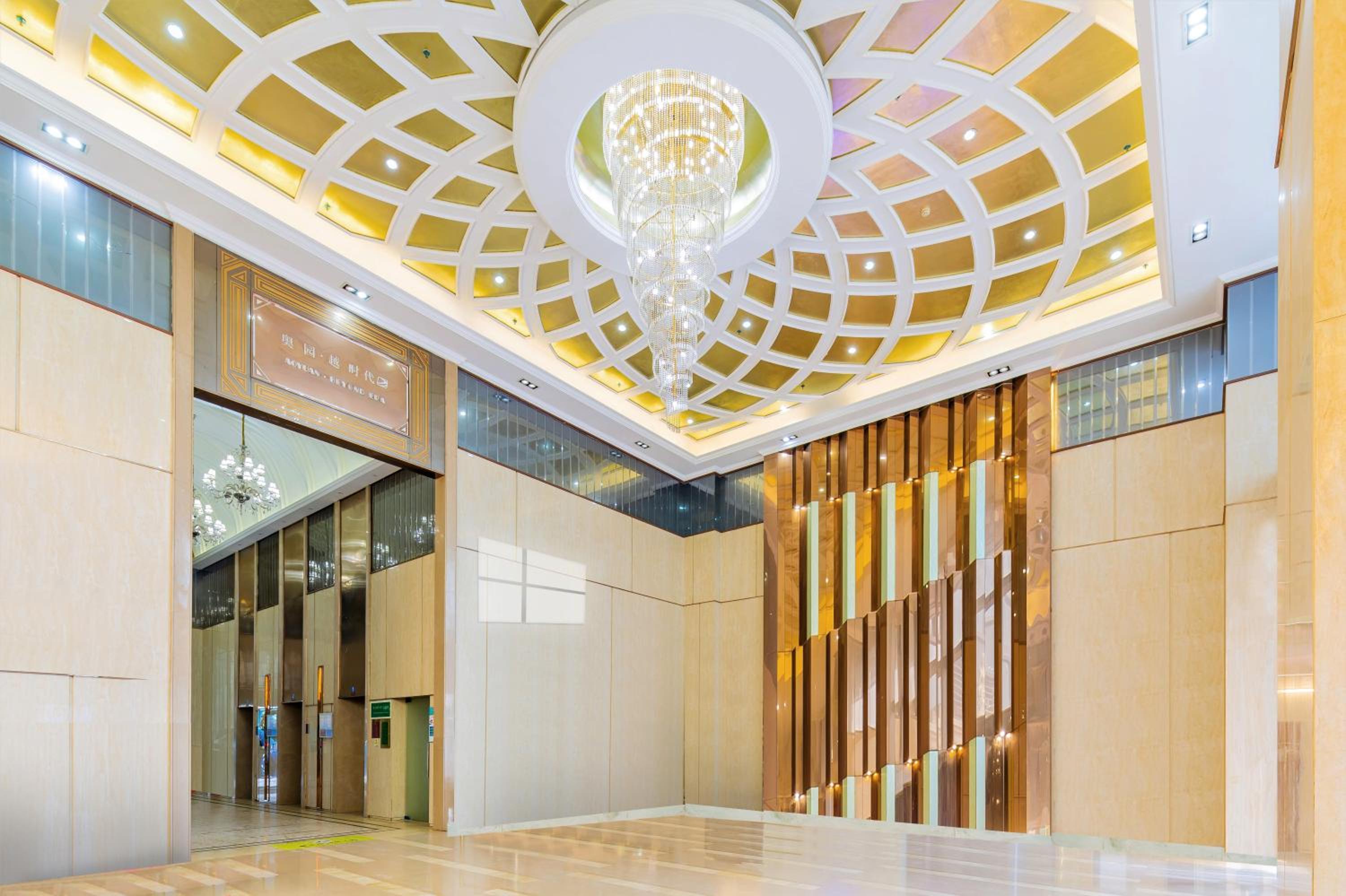 April Fair Duplex Apartment Guangzhou South Railway Station Ao Yuan Yue Shi Dai Branch