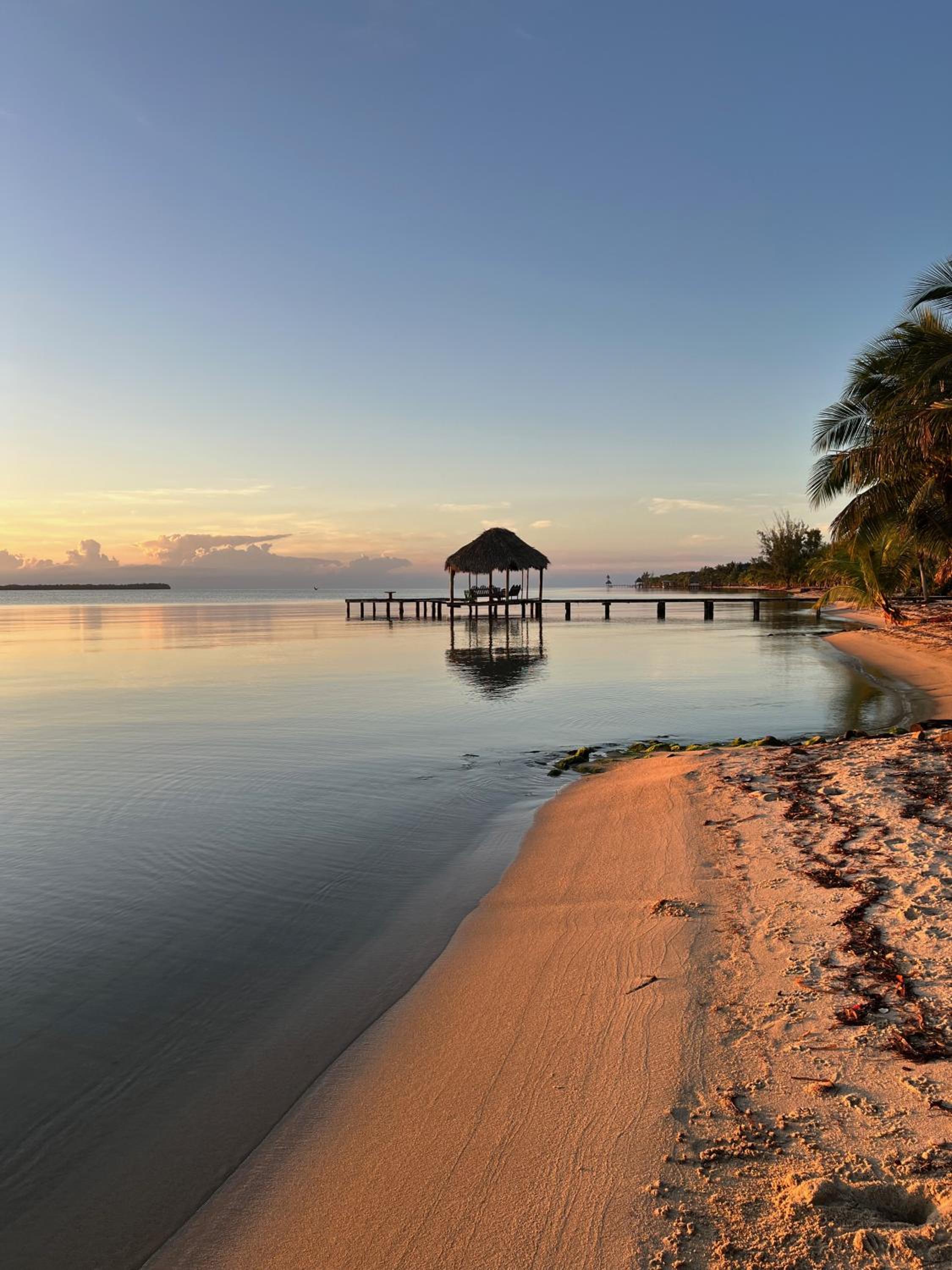 Beachfront Home Kissin' the Caribbean - BELLA SWAY BELIZE
