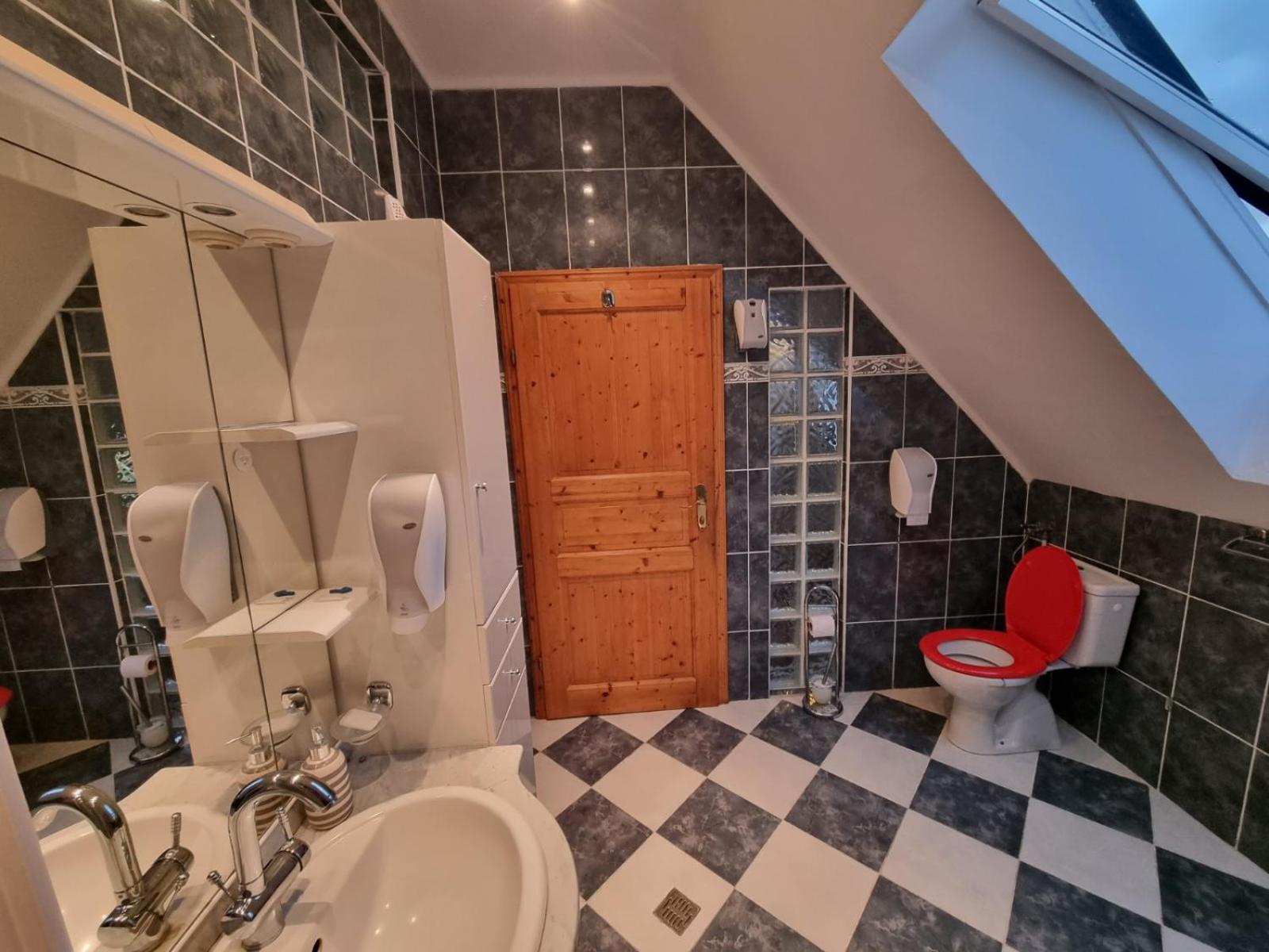 Pension DonauBlick Grein 2 in Stifterstrasse 19A