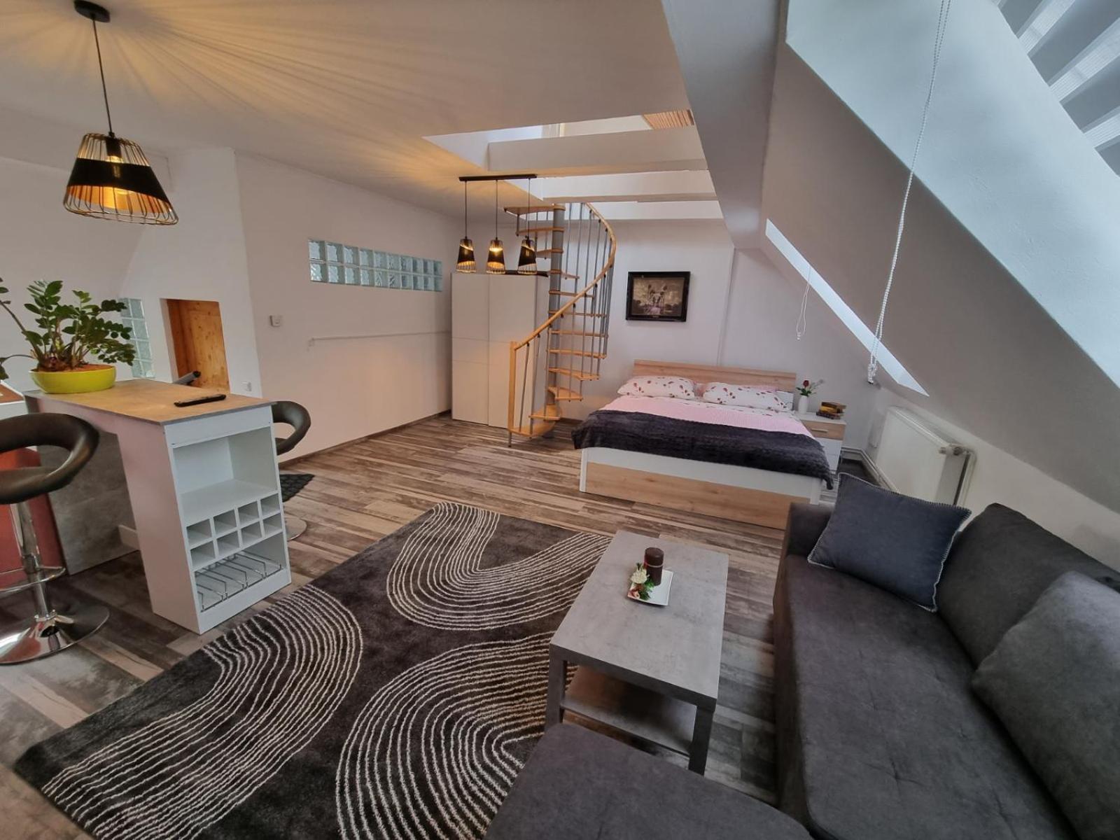 Pension DonauBlick Grein 2 in Stifterstrasse 19A