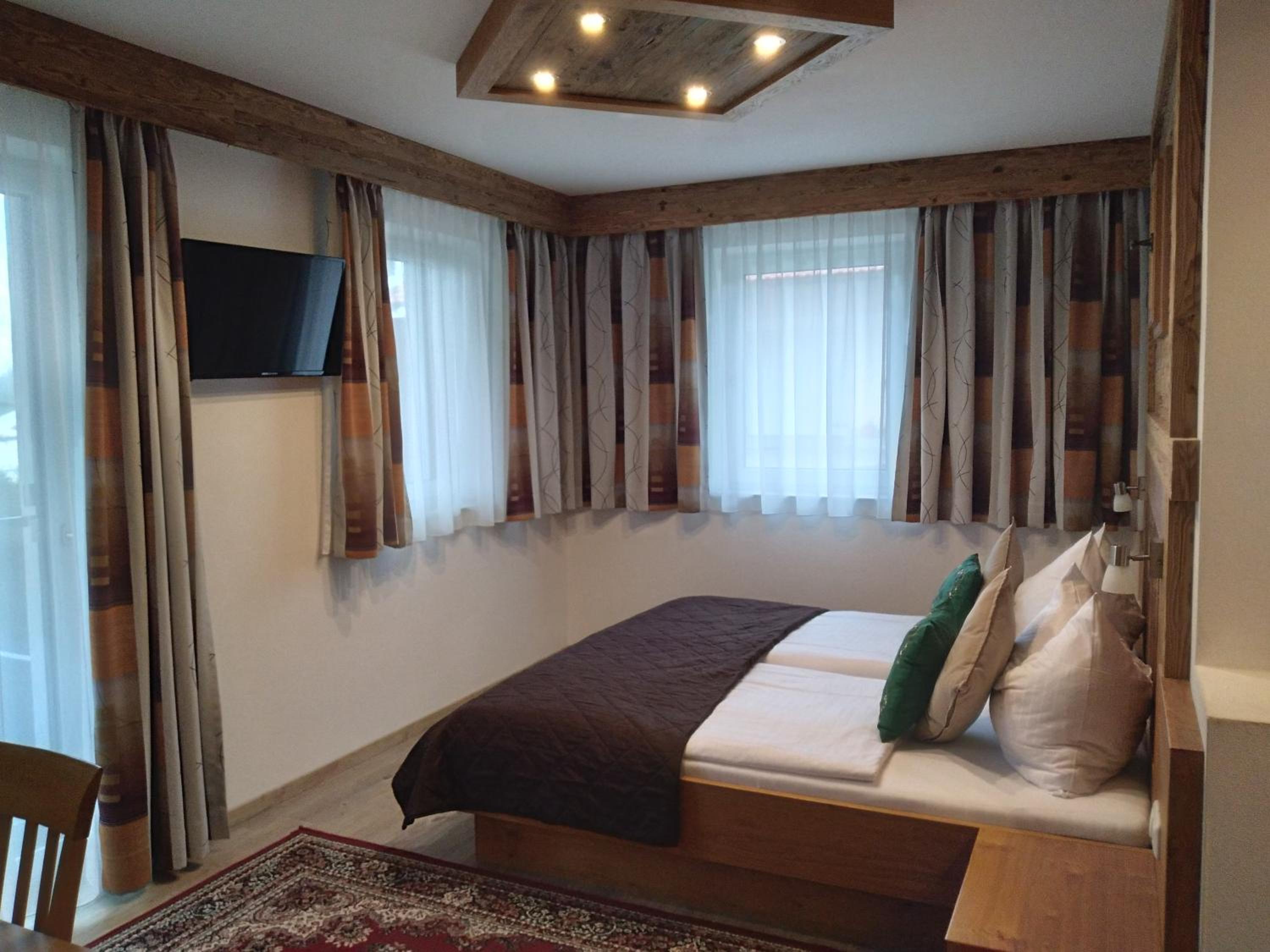 Apartments by Pension Ballwein