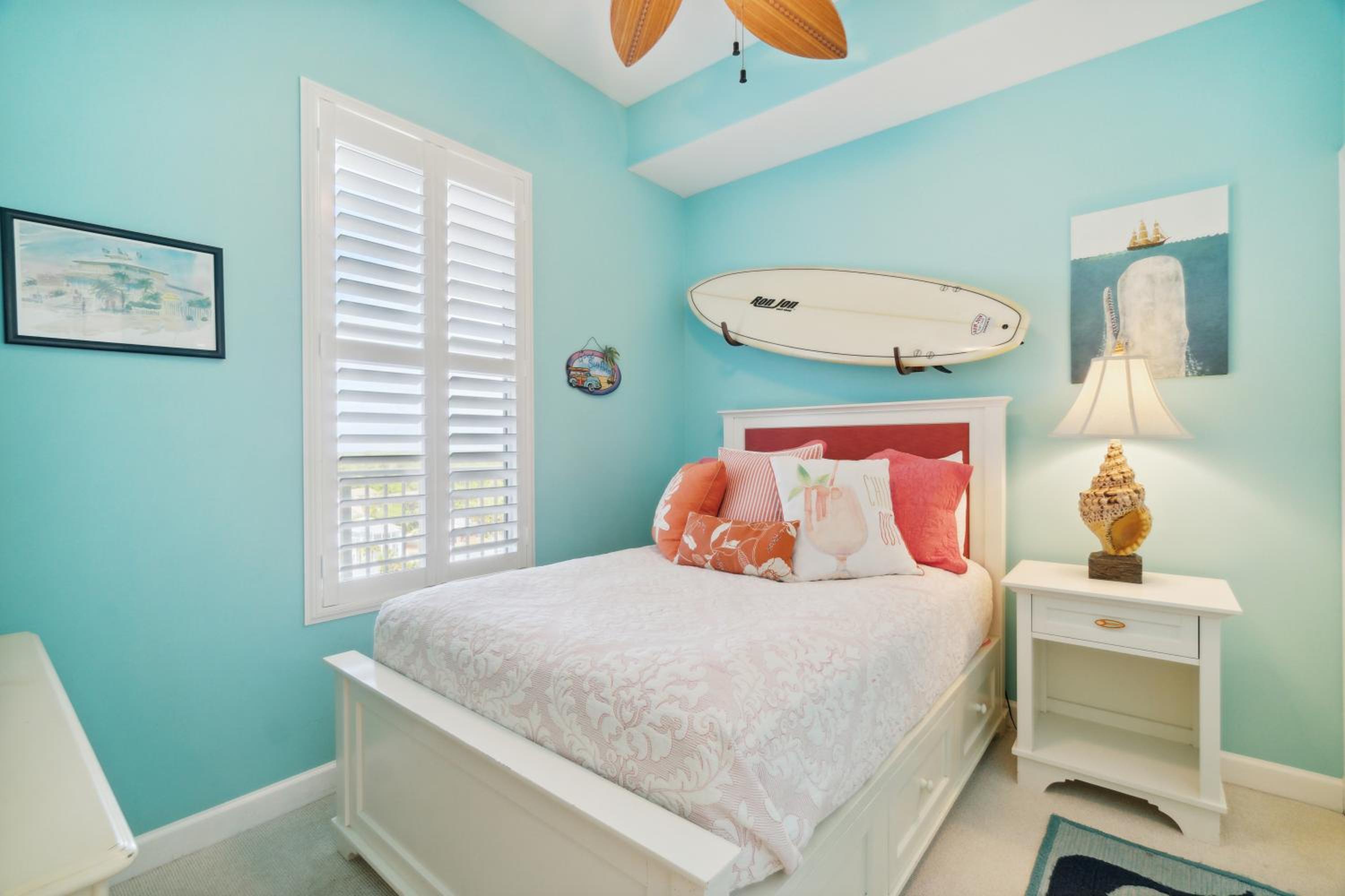 Stunning 3Bd BEACHFRONT Condo! Beach Chair Service Included! by Dolce Vita Getaways PCB view 5