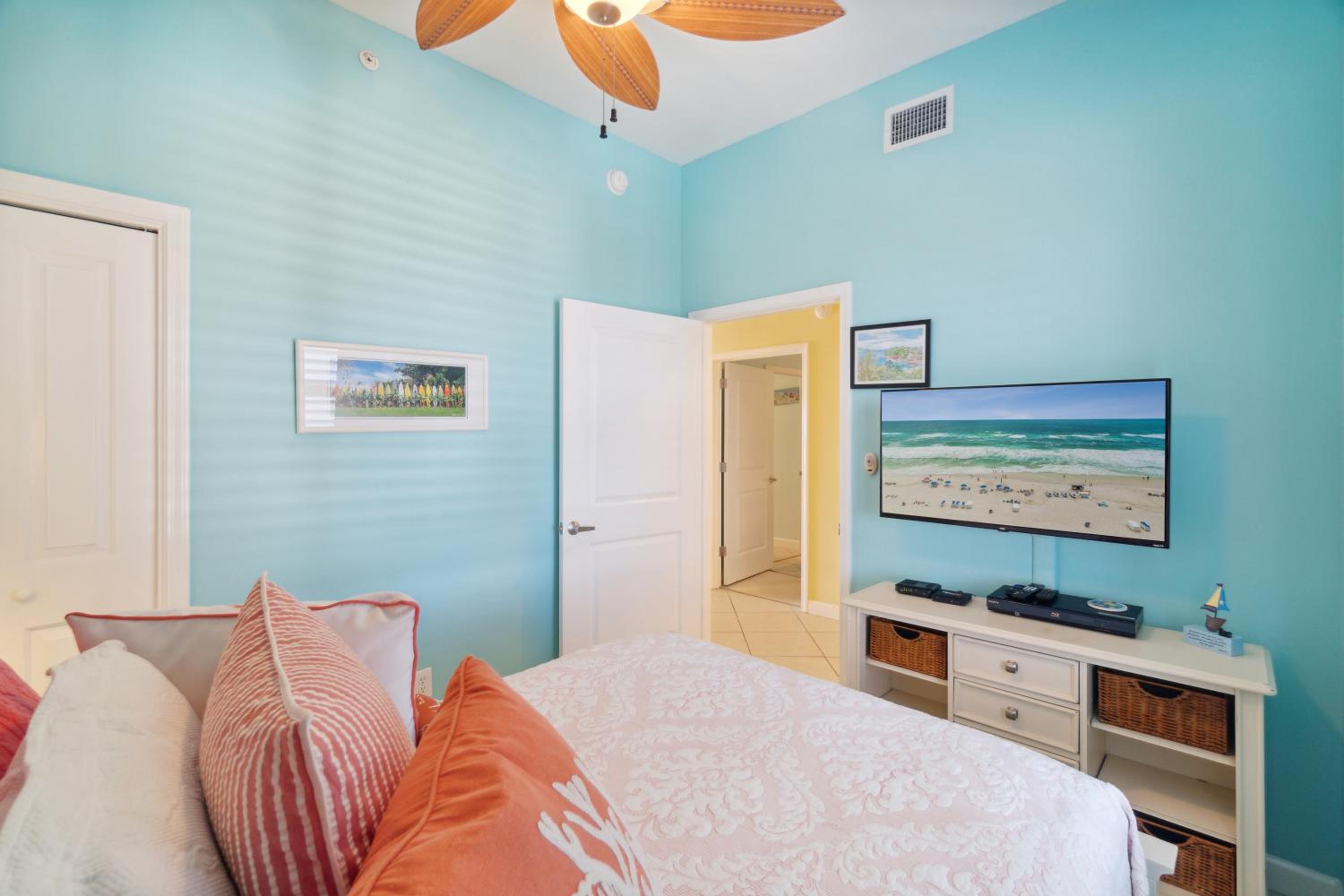 Stunning 3Bd BEACHFRONT Condo! Beach Chair Service Included! by Dolce Vita Getaways PCB view 4