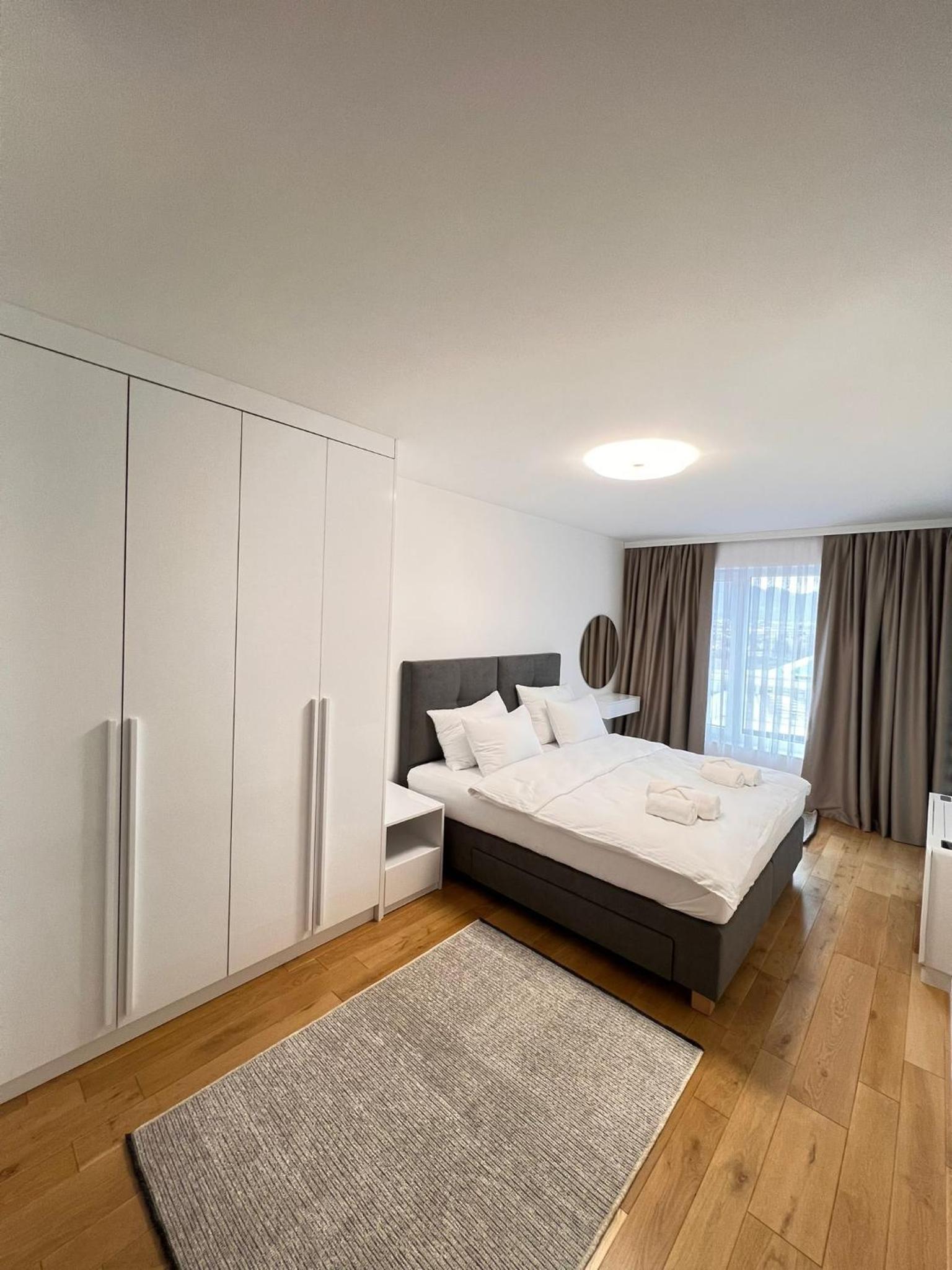 River Walk Sarajevo - Layan Apartment