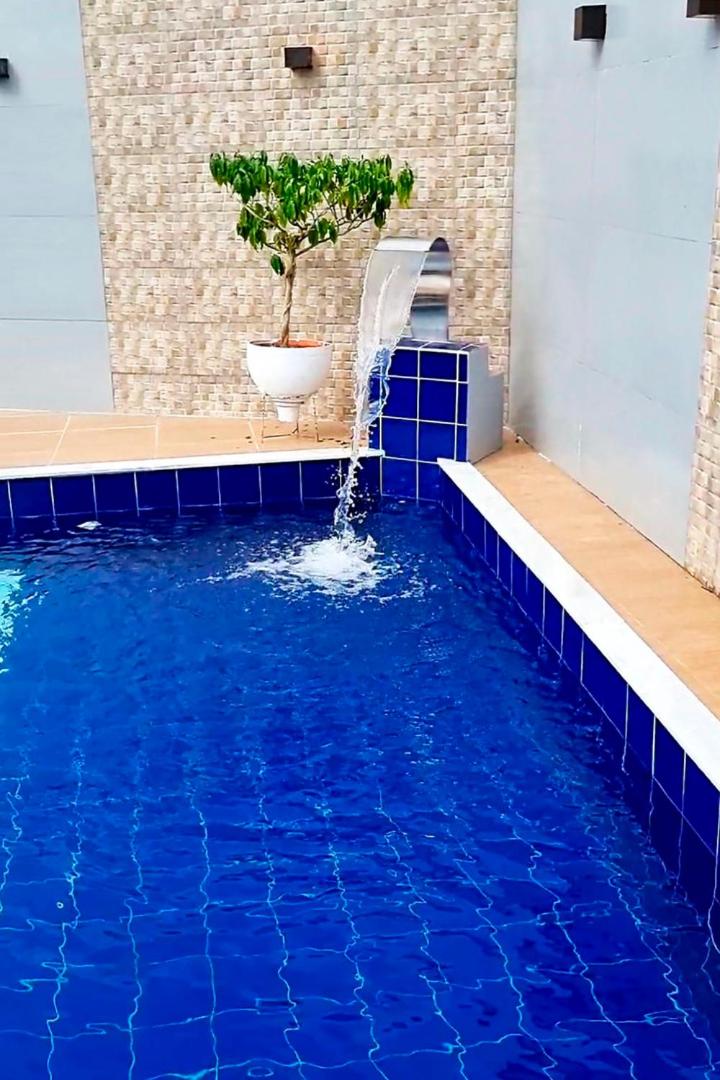 Casa com piscina e Wi Fi em Mongagua SP